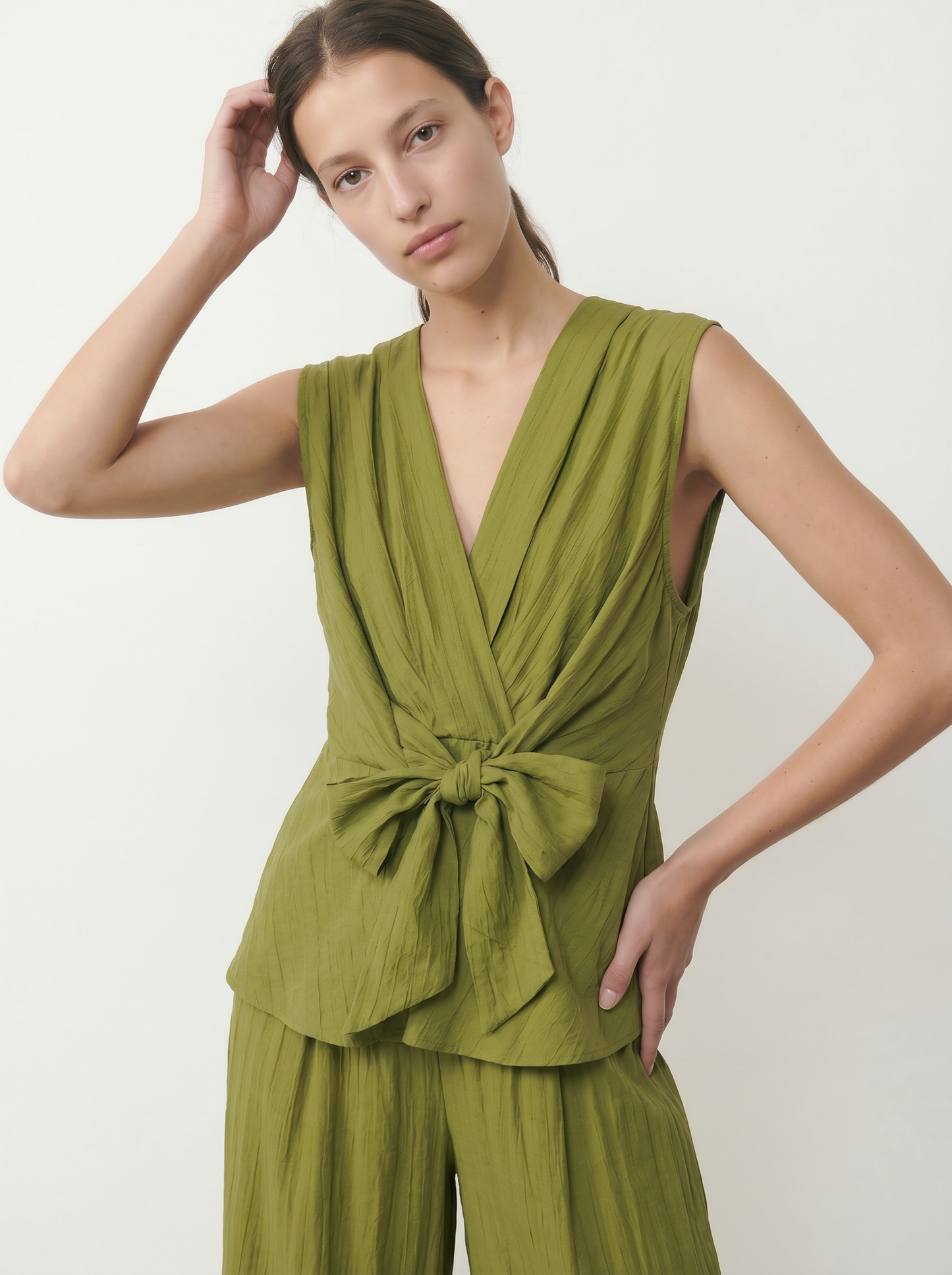 TOP GIROMANICA CON SCOLLO A V - Verde