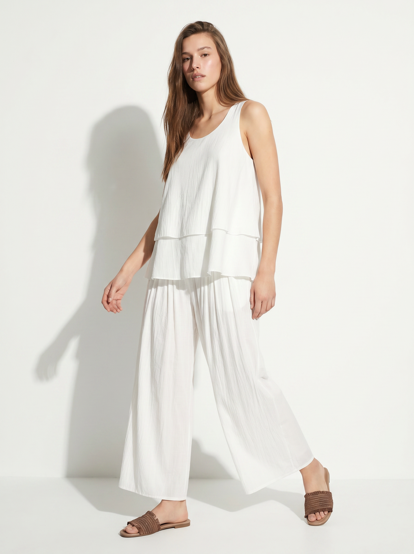 TOP GIROMANICA CON SCOLLO ROTONDO - Bianco