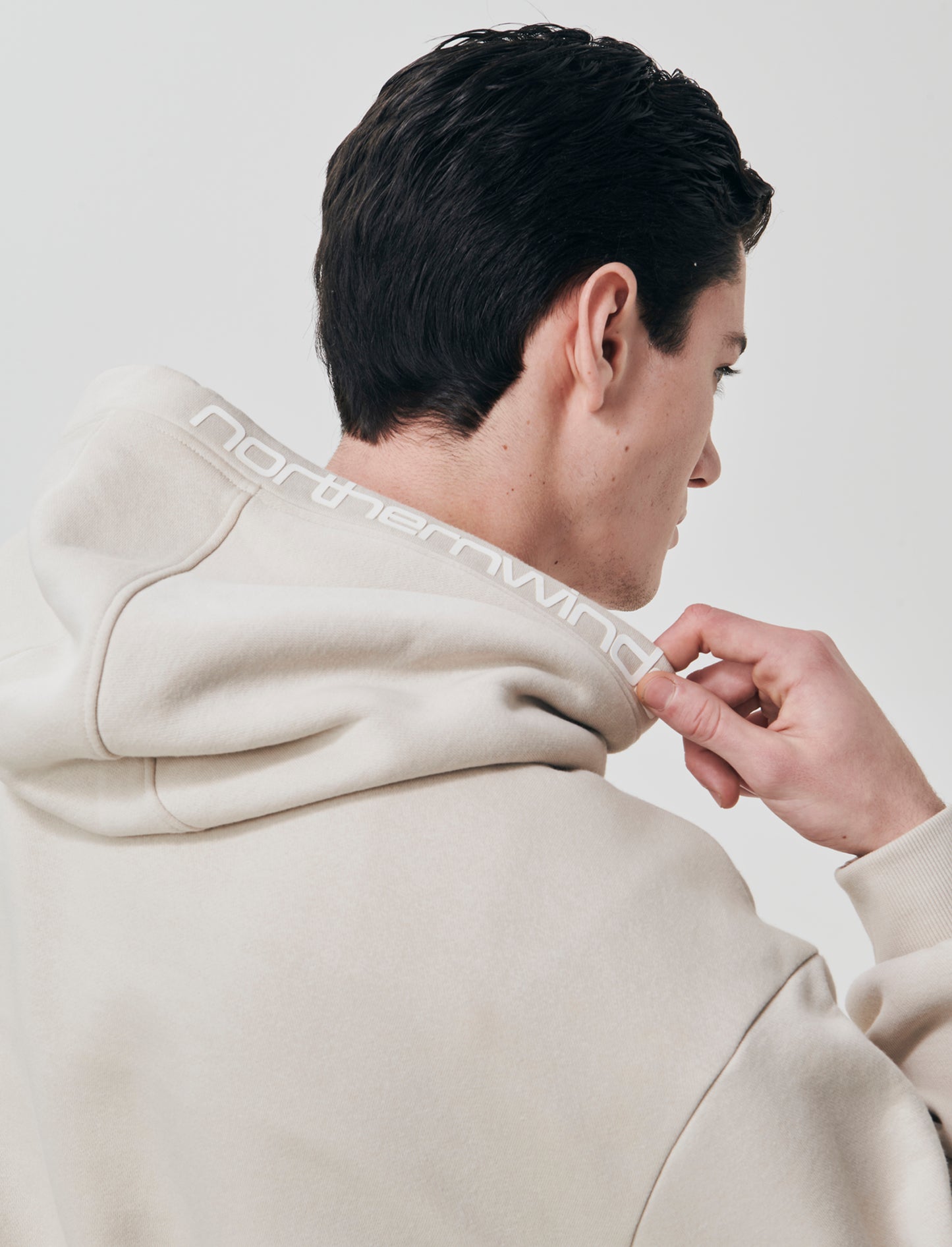 FELPA  BOXY FIT CON CAPPUCCIO E STAMPA - Grigio ghiaccio