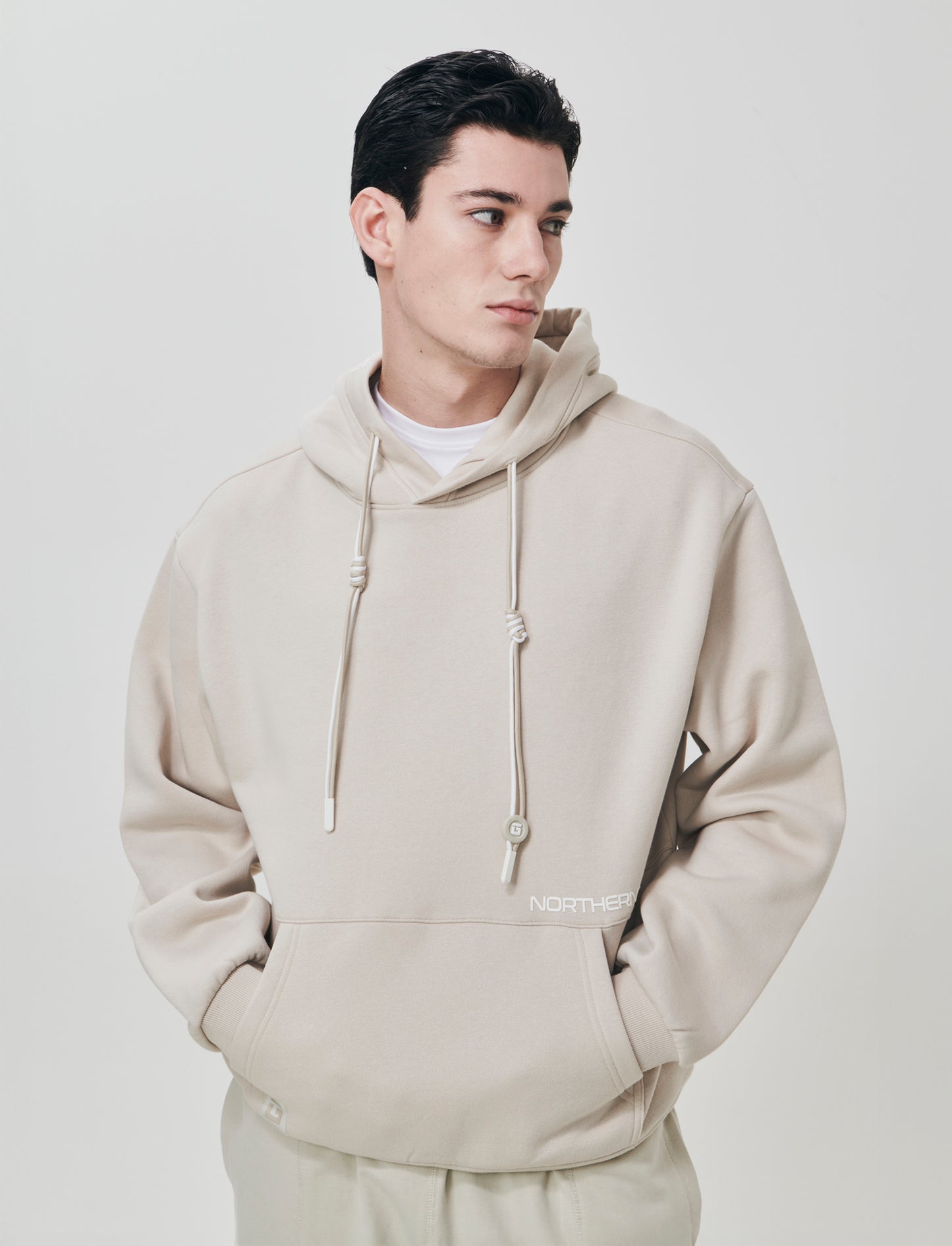 FELPA  BOXY FIT CON CAPPUCCIO E STAMPA - Grigio ghiaccio