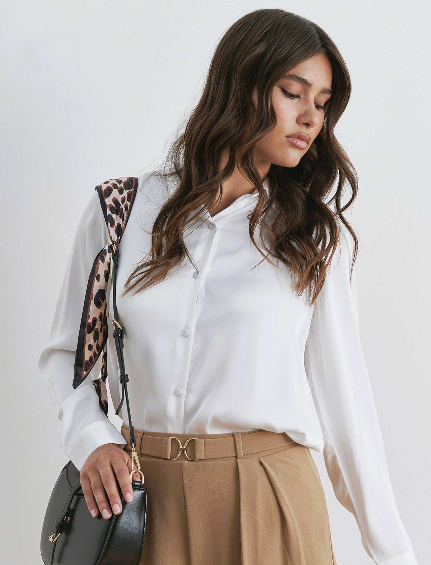 CAMICIA IN SATIN - Bianco latte