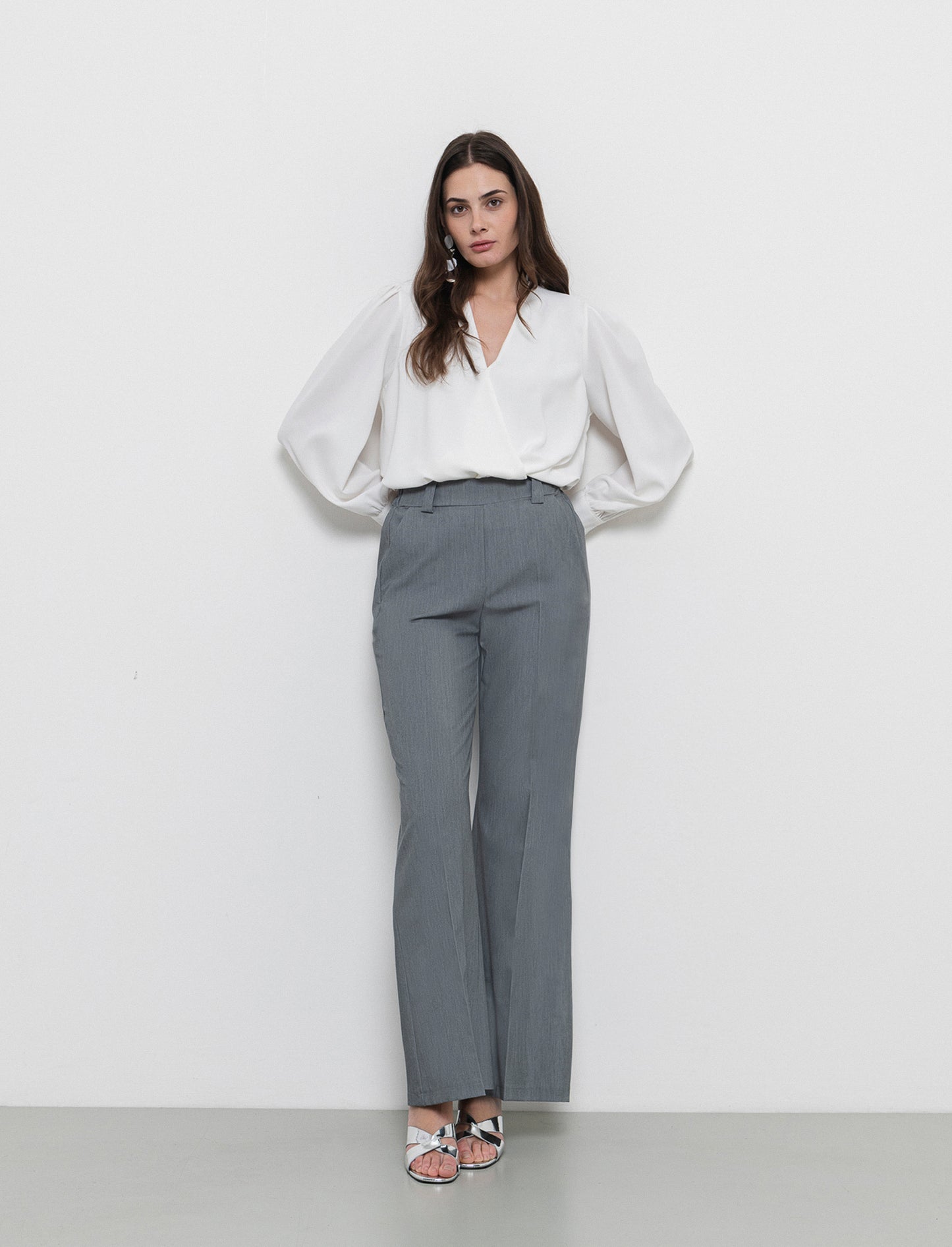 Pantalone a palazzo confort fit da donna - Grigio chiaro mel.