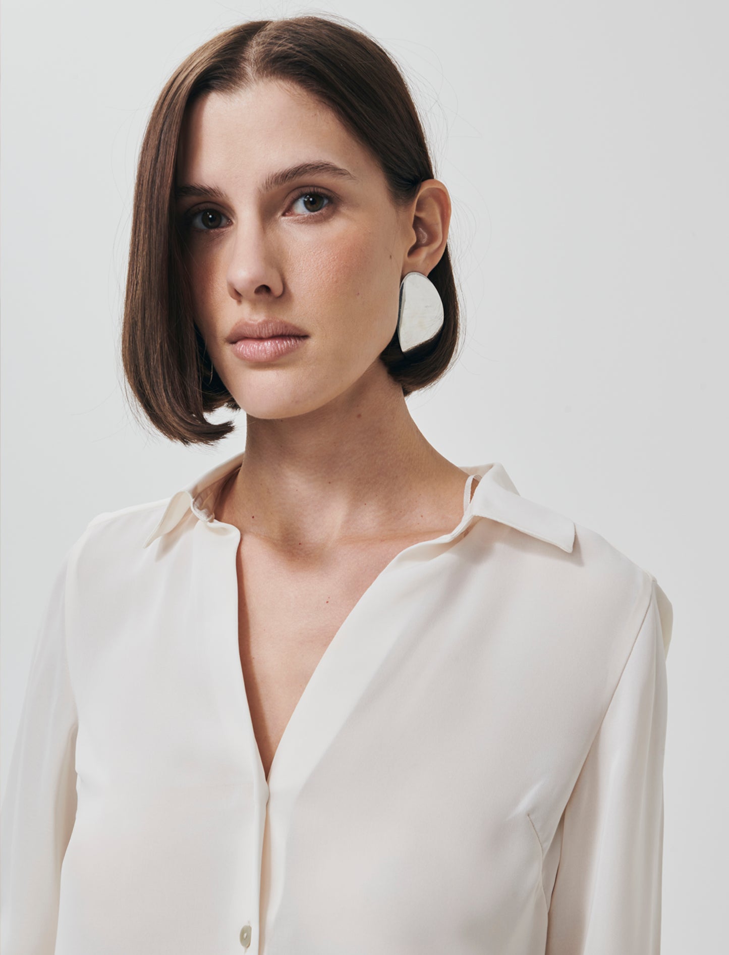 Camicia con Spacchi e Manica Lunga - Avorio