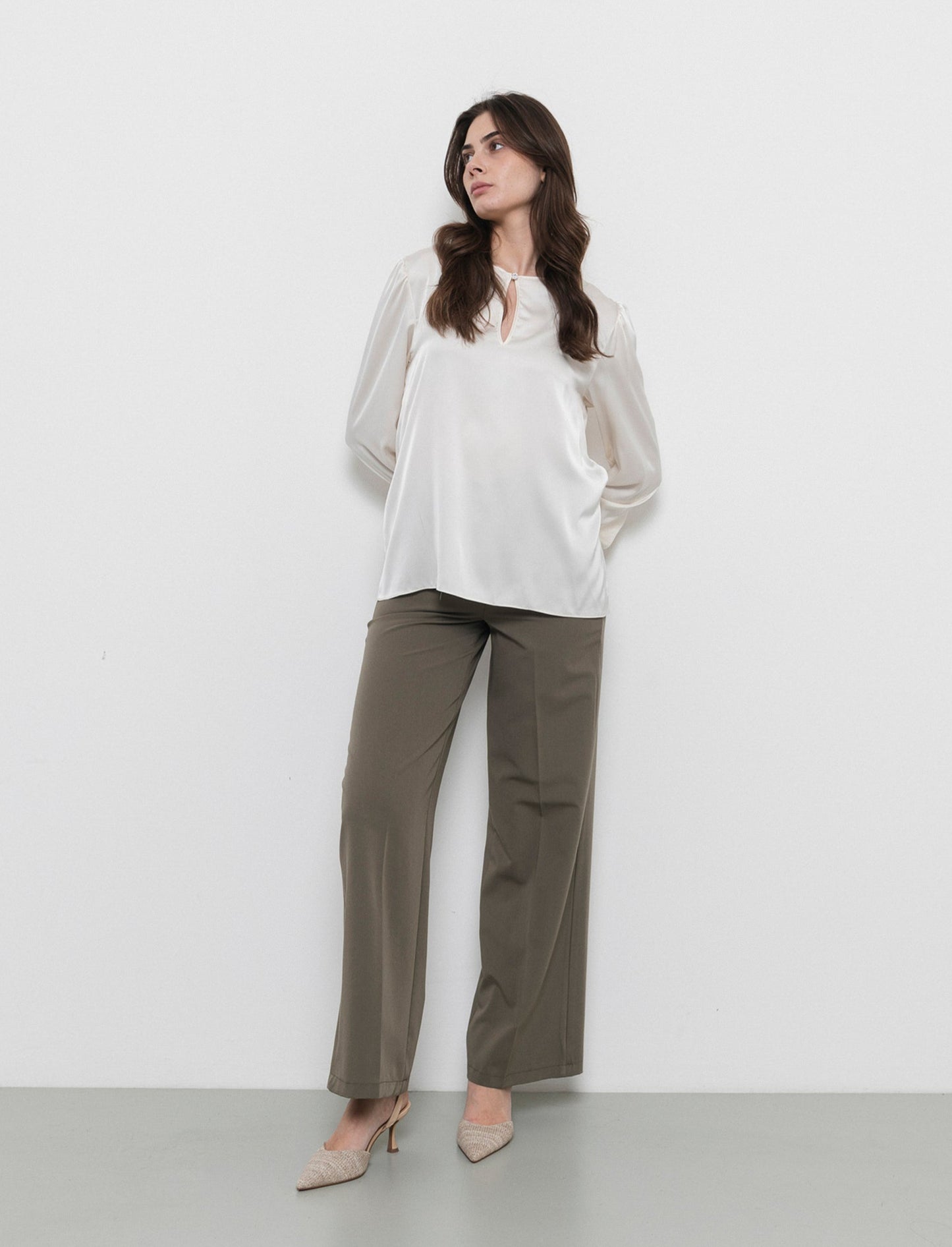 Pantalone palazzo con tessuto fluido - Verde