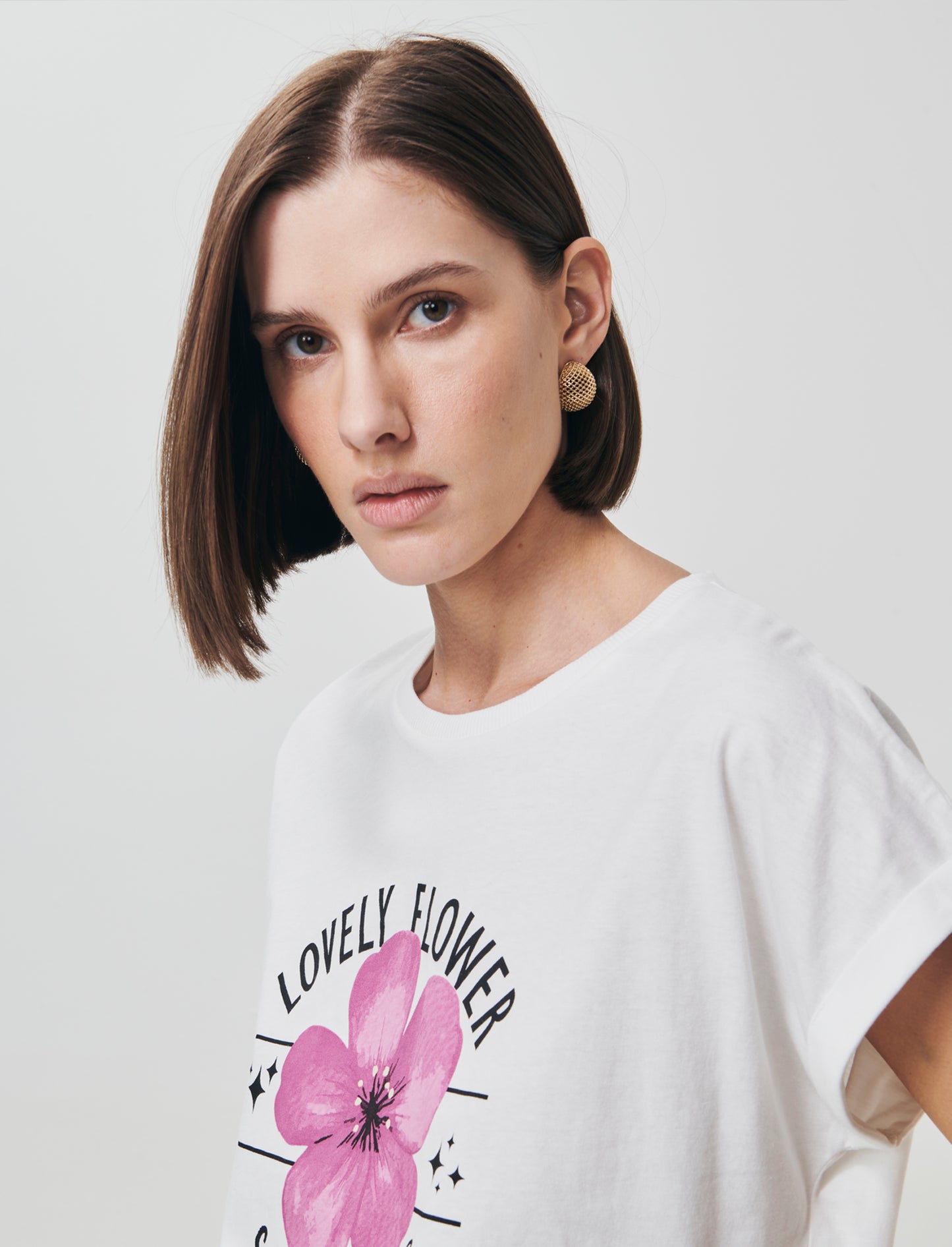 T-Shirt Manica Corta con Stampa e Spalle Scesa - var 2