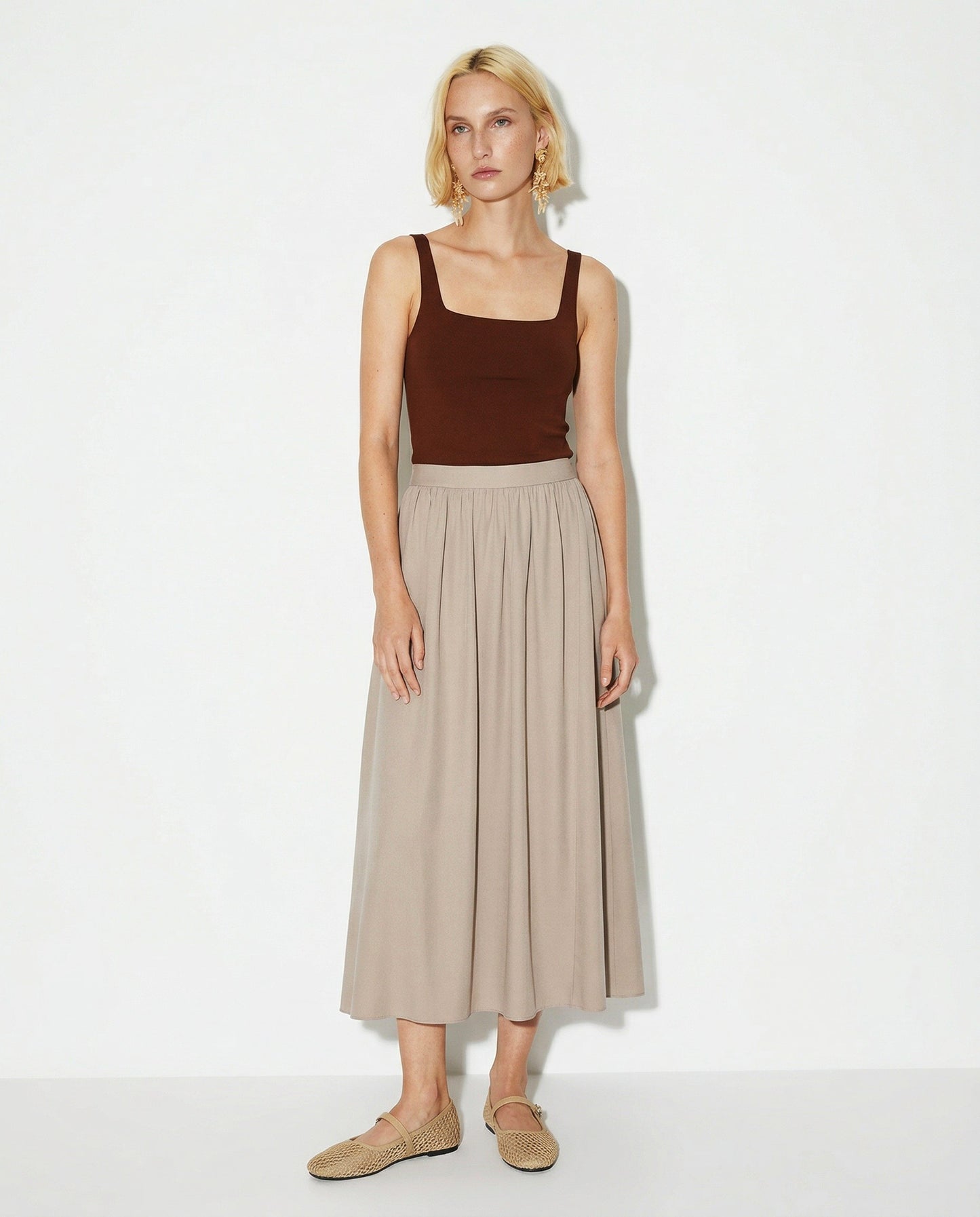 Top con spallina larga e scollo V cut-out - Cognac