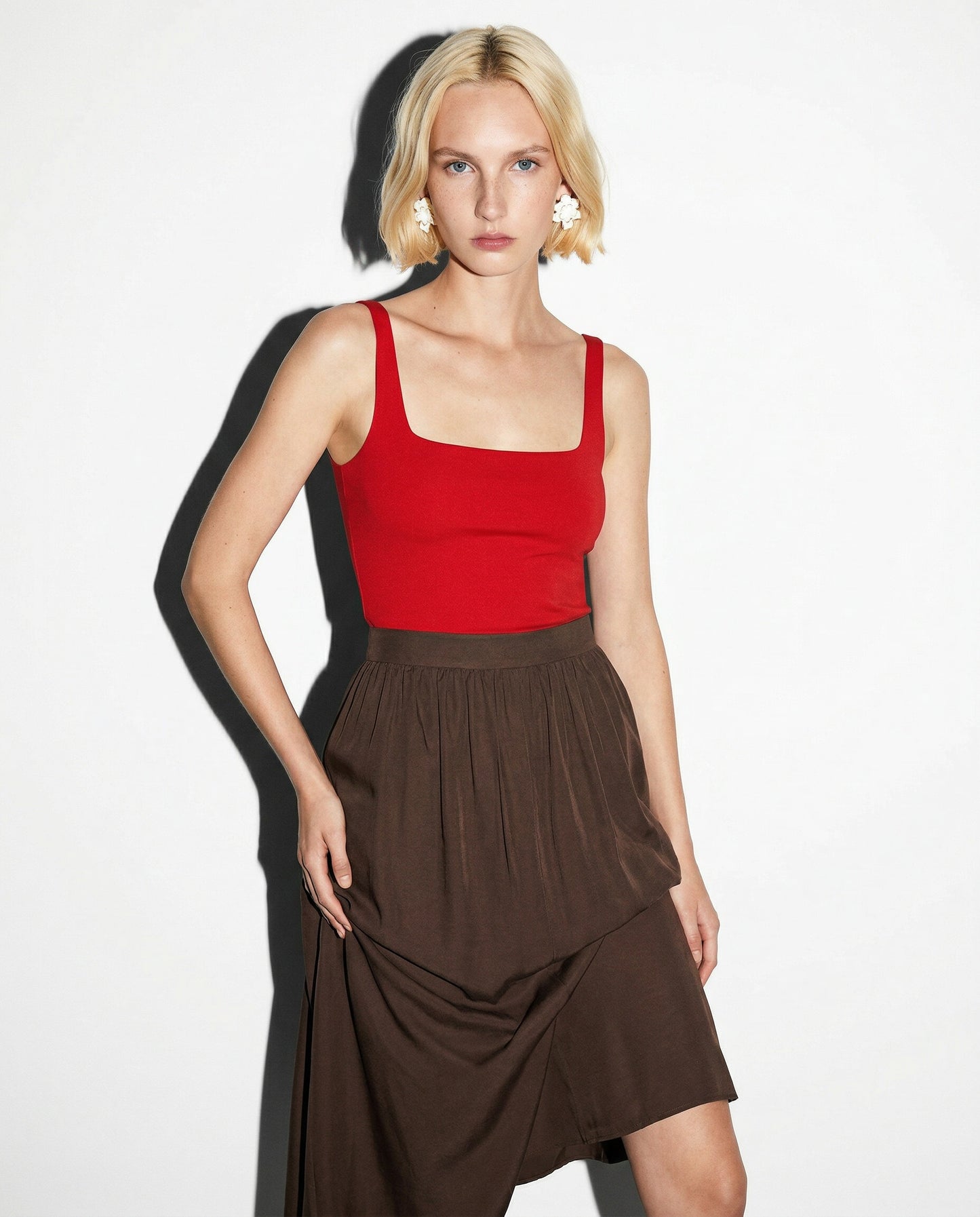 Top con spallina larga e scollo V cut-out - Rosso