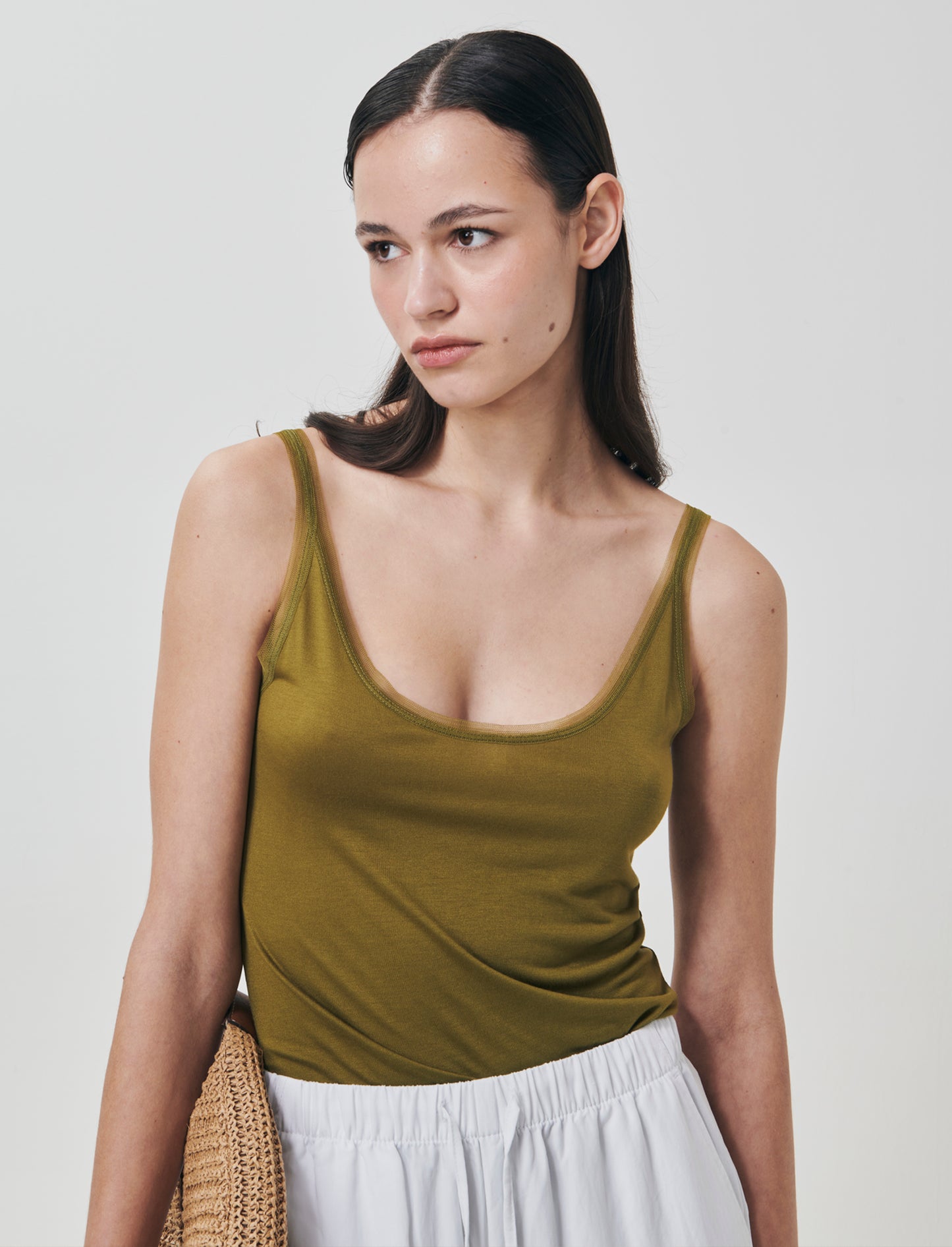 Top con inserti in mesh e bretelle - Verde abete