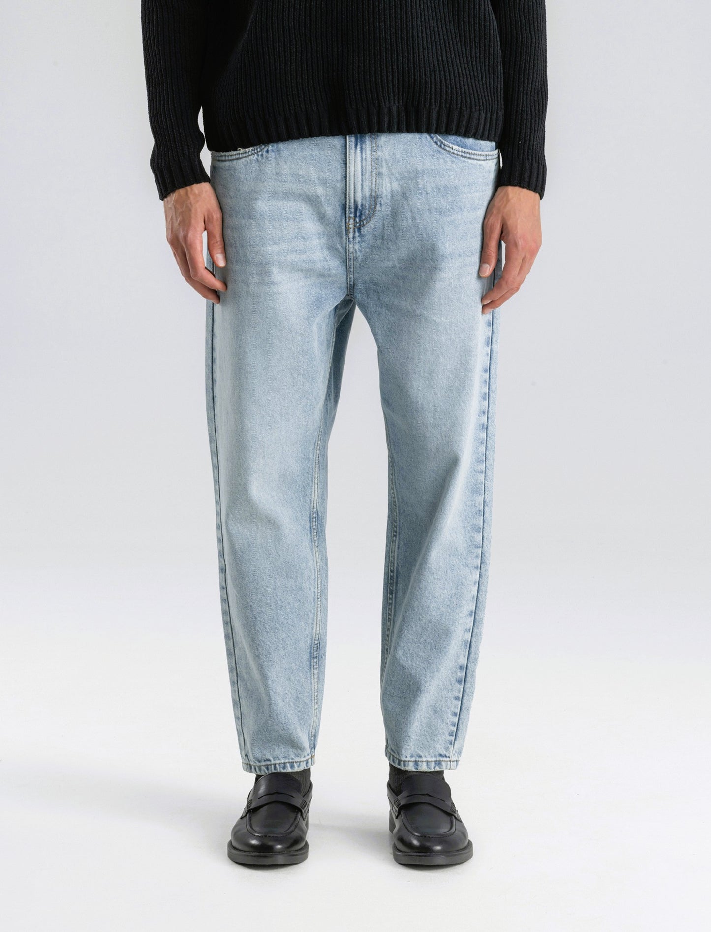 JEANS DENIM CHIARO LOOSE FIT CON ABRASIONI - Denim chiaro