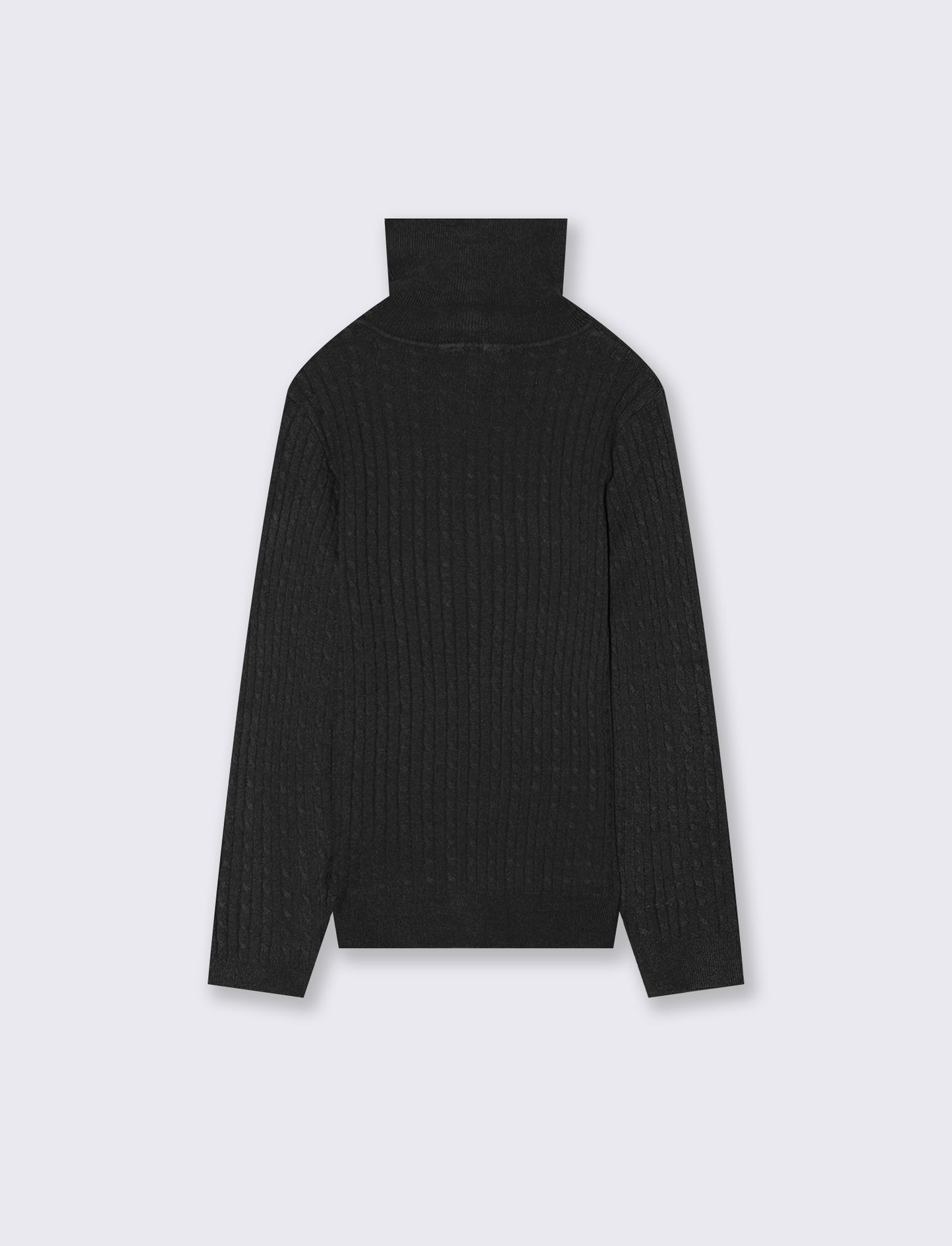 Maglia collo alto con trecce. - Nero