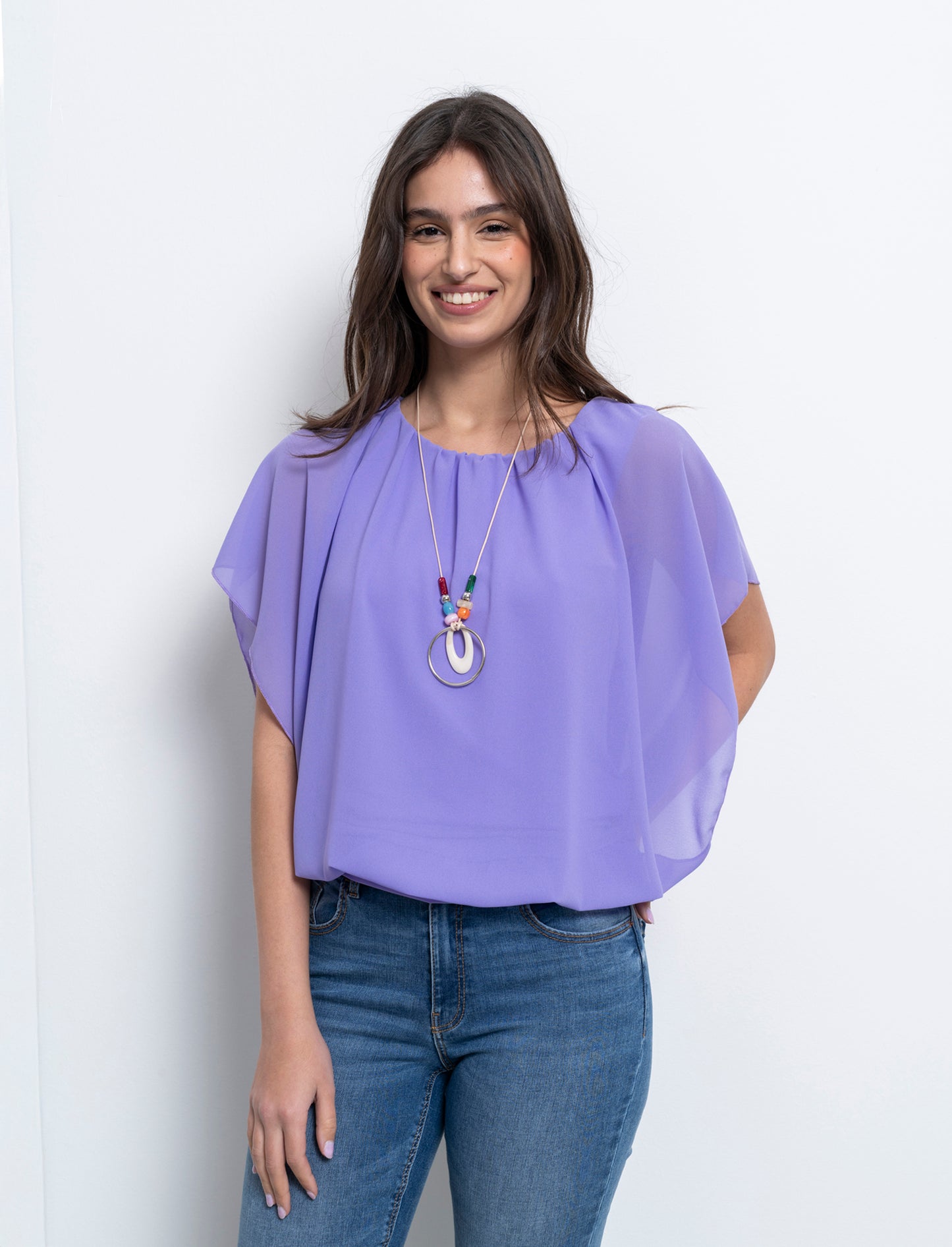 Casacca smanicata in tessuto leggero con collana - Lilla