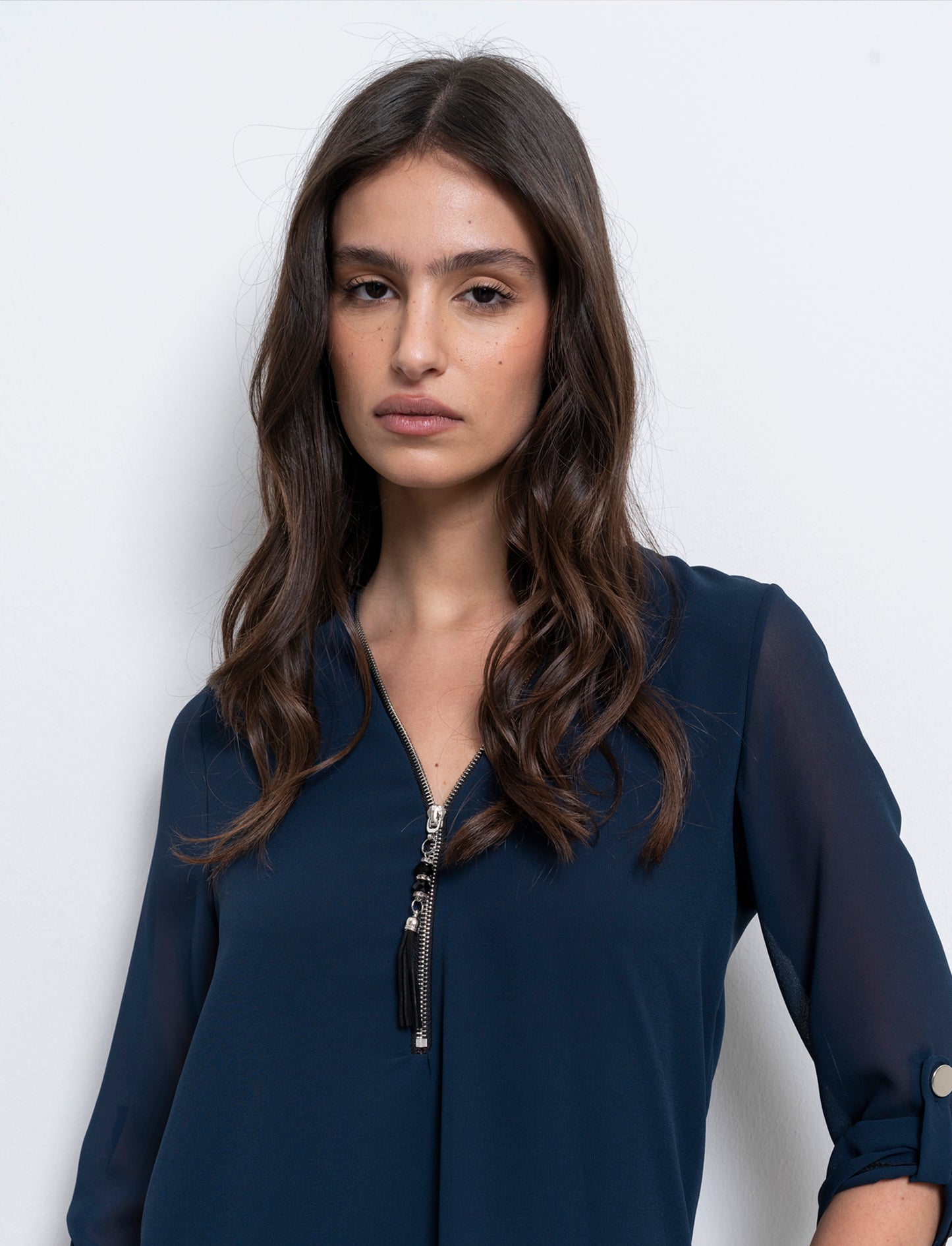 Casacca manica 3/4 con bottone e zip sul davanti. - Blu