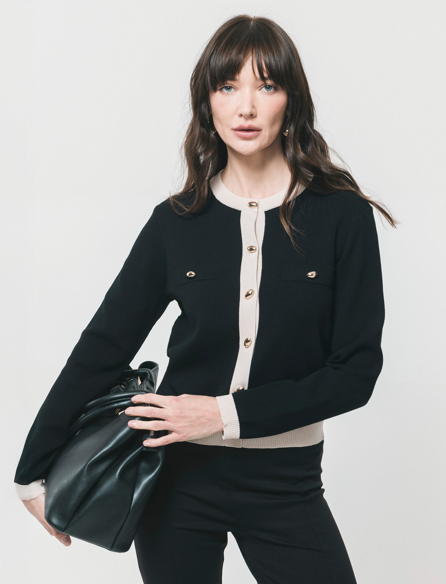 Cardigan con bottoni e bordi a contrasto - Nero