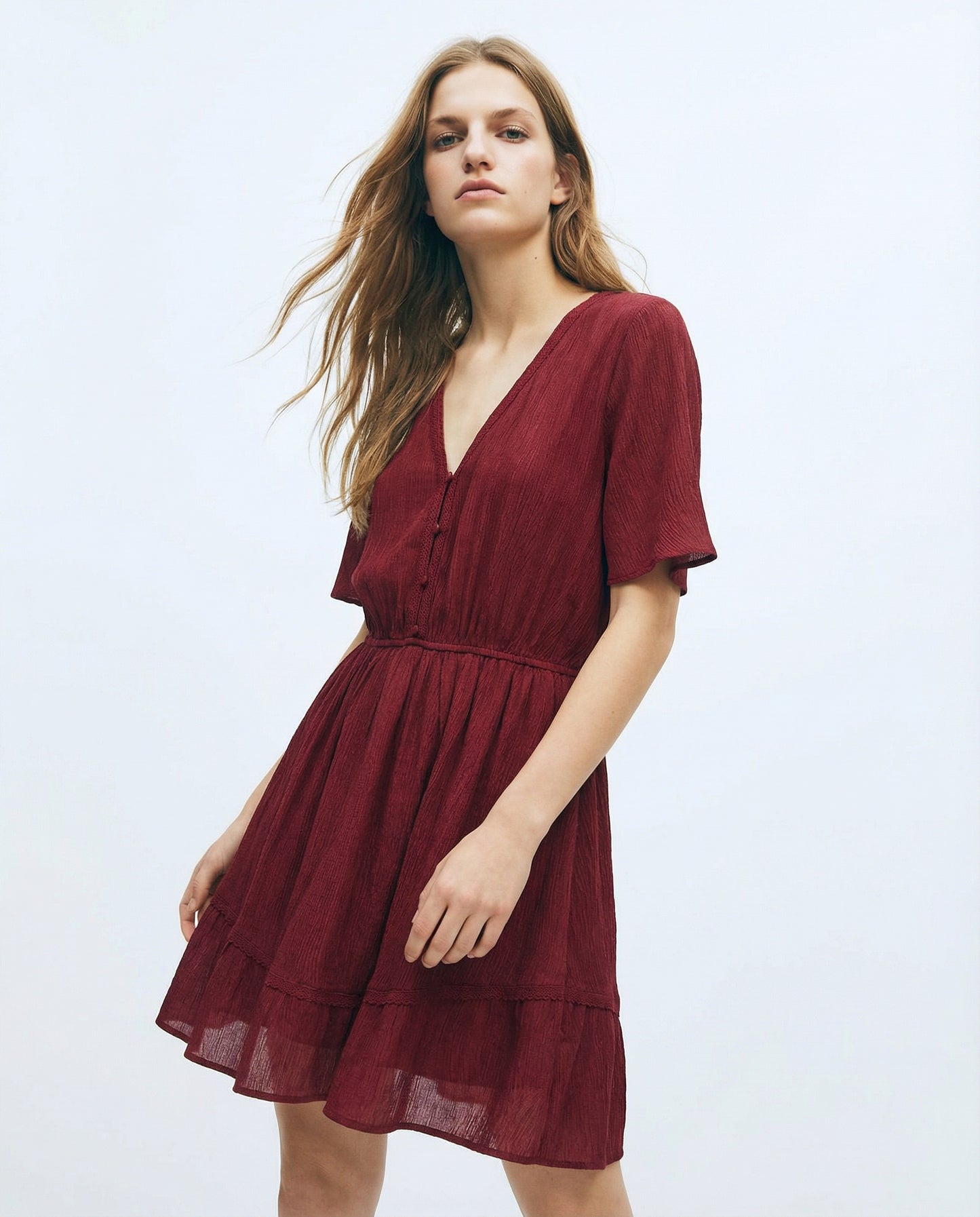 Vestito con Maniche Corte e Scollo a V - Rosso india