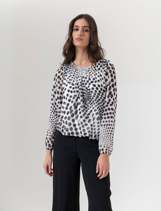 Blusa ampia in tessuto leggero con stampa e fiocco su una spalla. - Bianco-nero