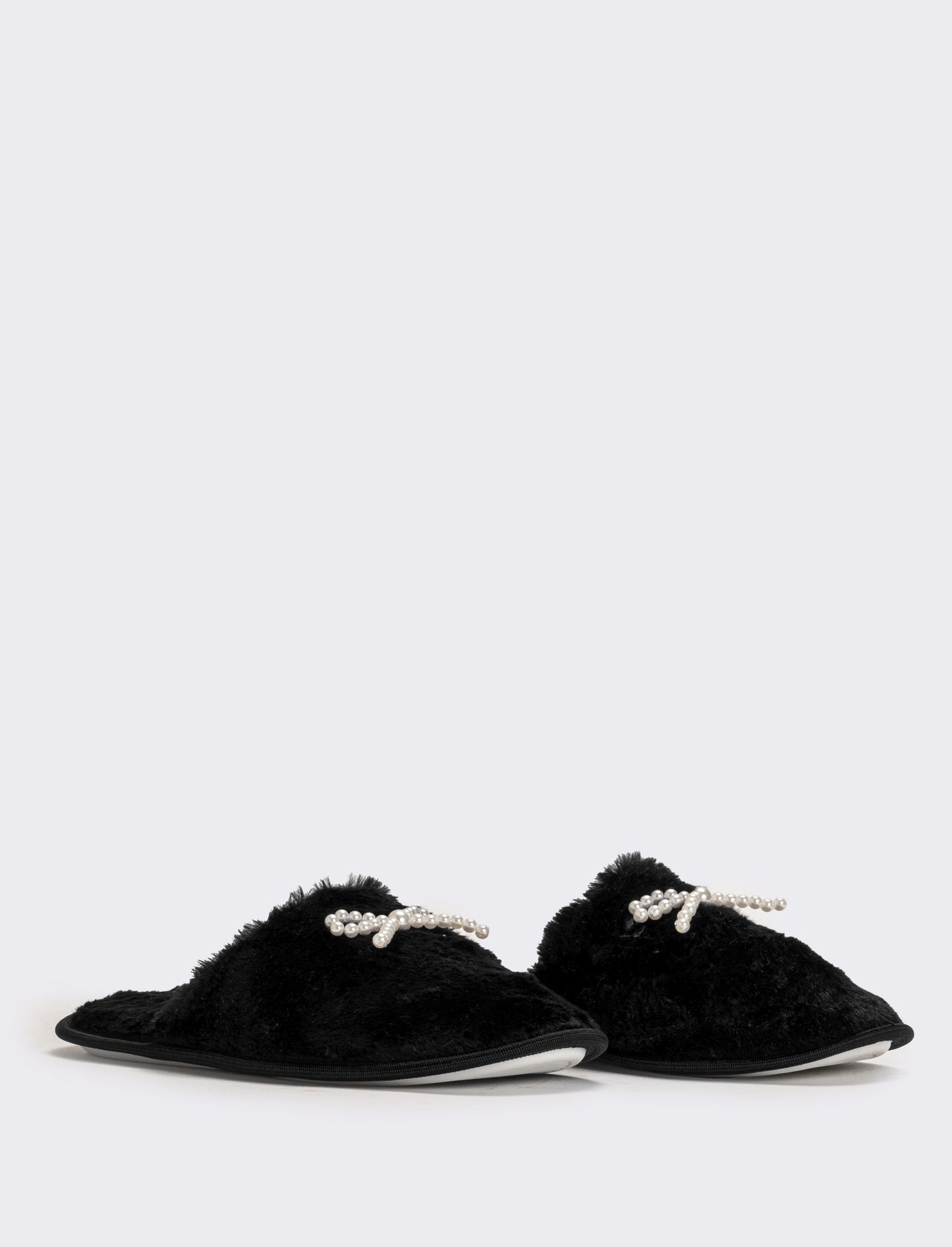 Pantofola da donna con  fiocco di perle - Nero