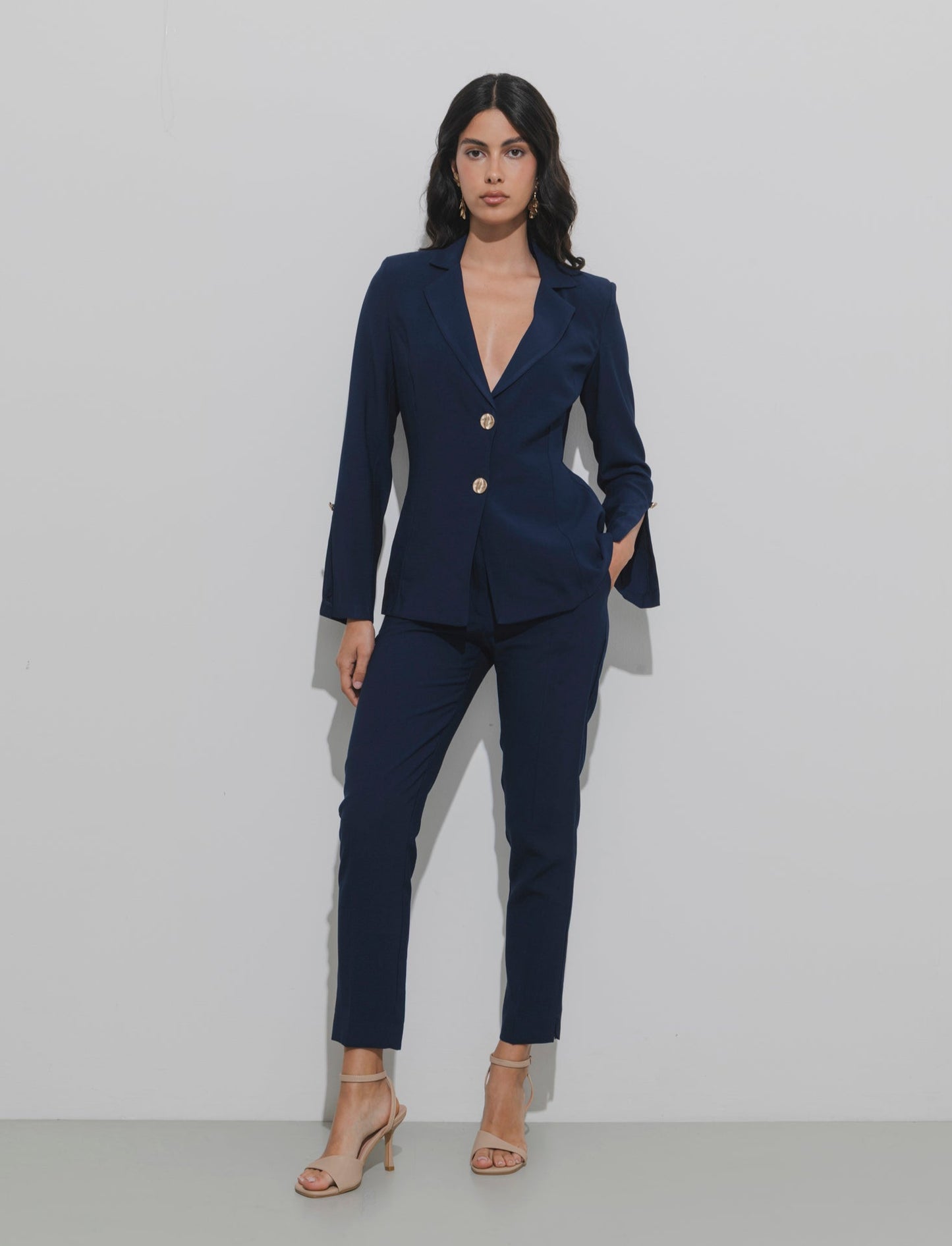 Pantalone regular con bottone gioiello - Blu