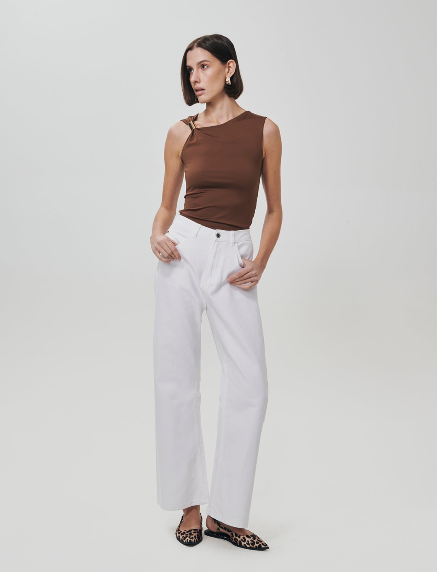 Wide Leg Jeans with Adjustable Waist - White