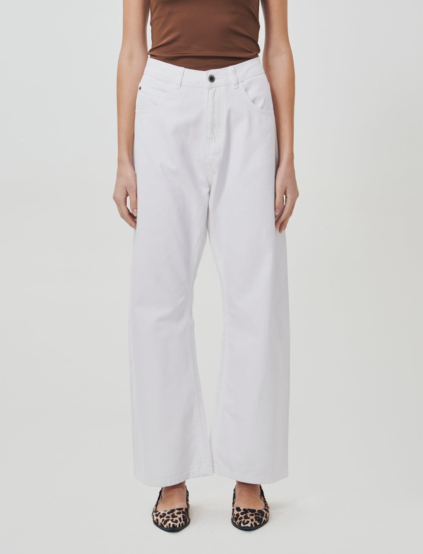 Wide Leg Jeans with Adjustable Waist - White