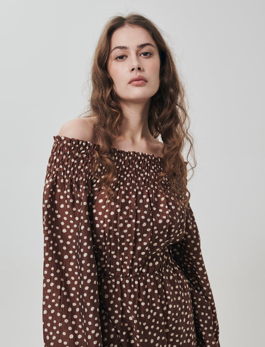 Vestito corto con smock e maniche lunghe - var 1