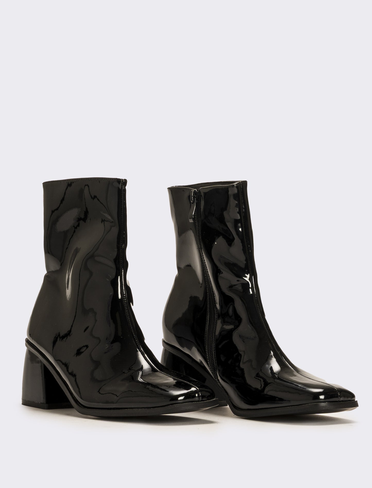 Tronchetto da donna con tacco - Nero