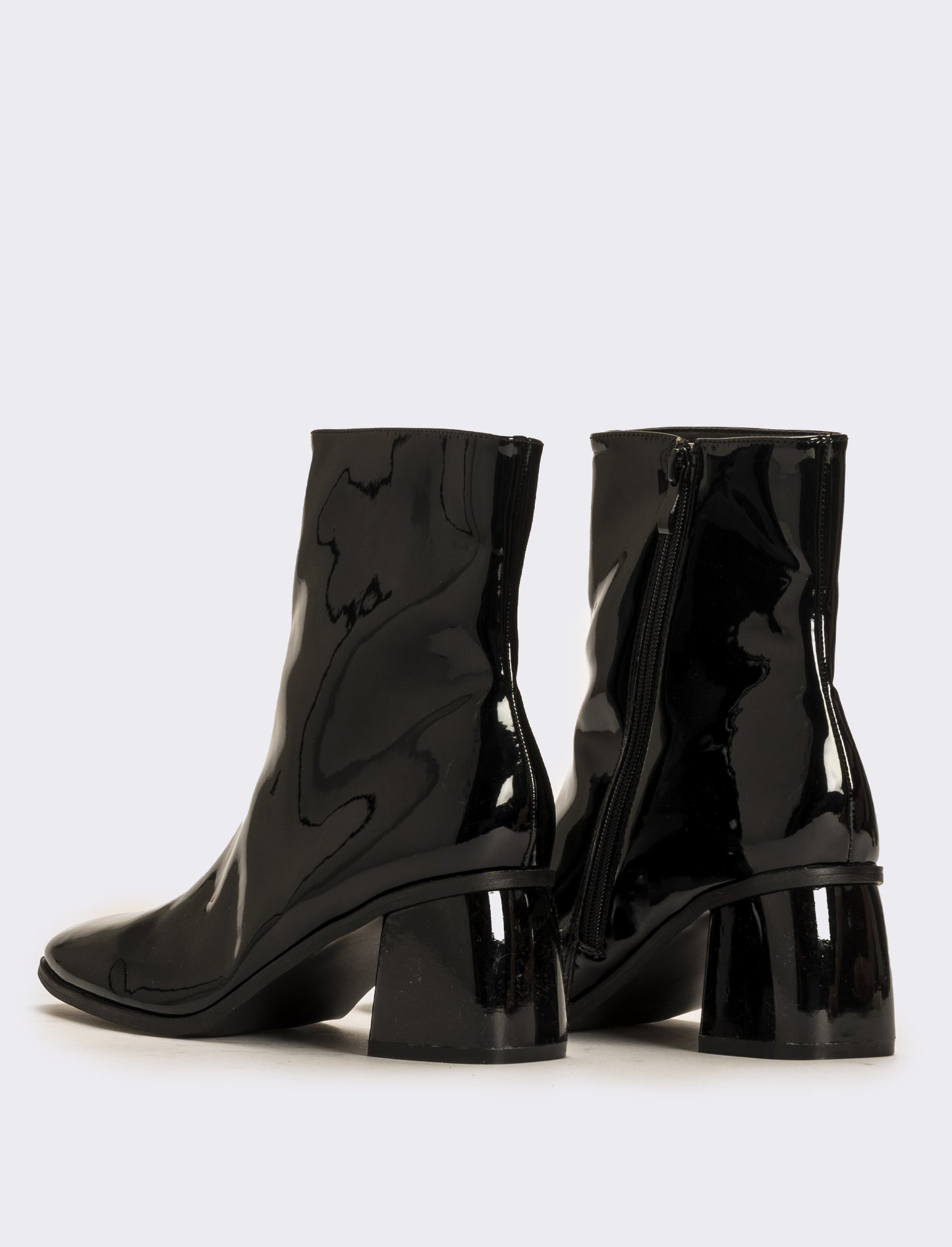 Tronchetto da donna con tacco - Nero