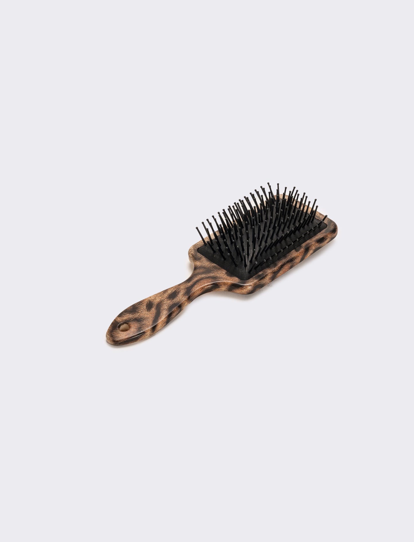 Spazzola leopardata con lettera donna - var 1