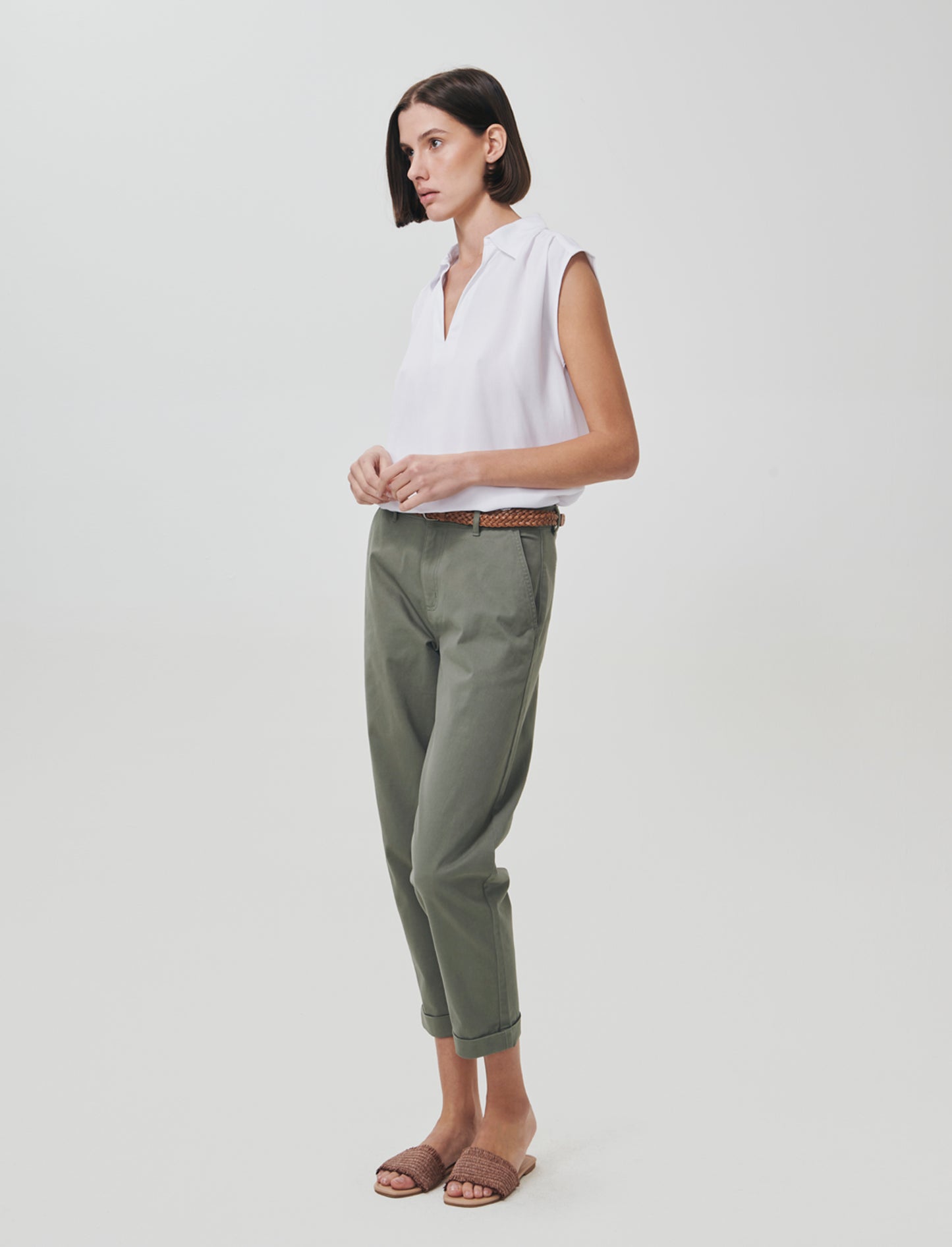 Casacca con Scollo a V Elegante - Bianco