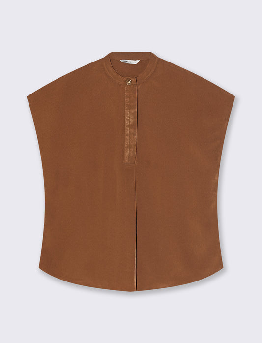 Blouse with Korean collar and slits - Brown