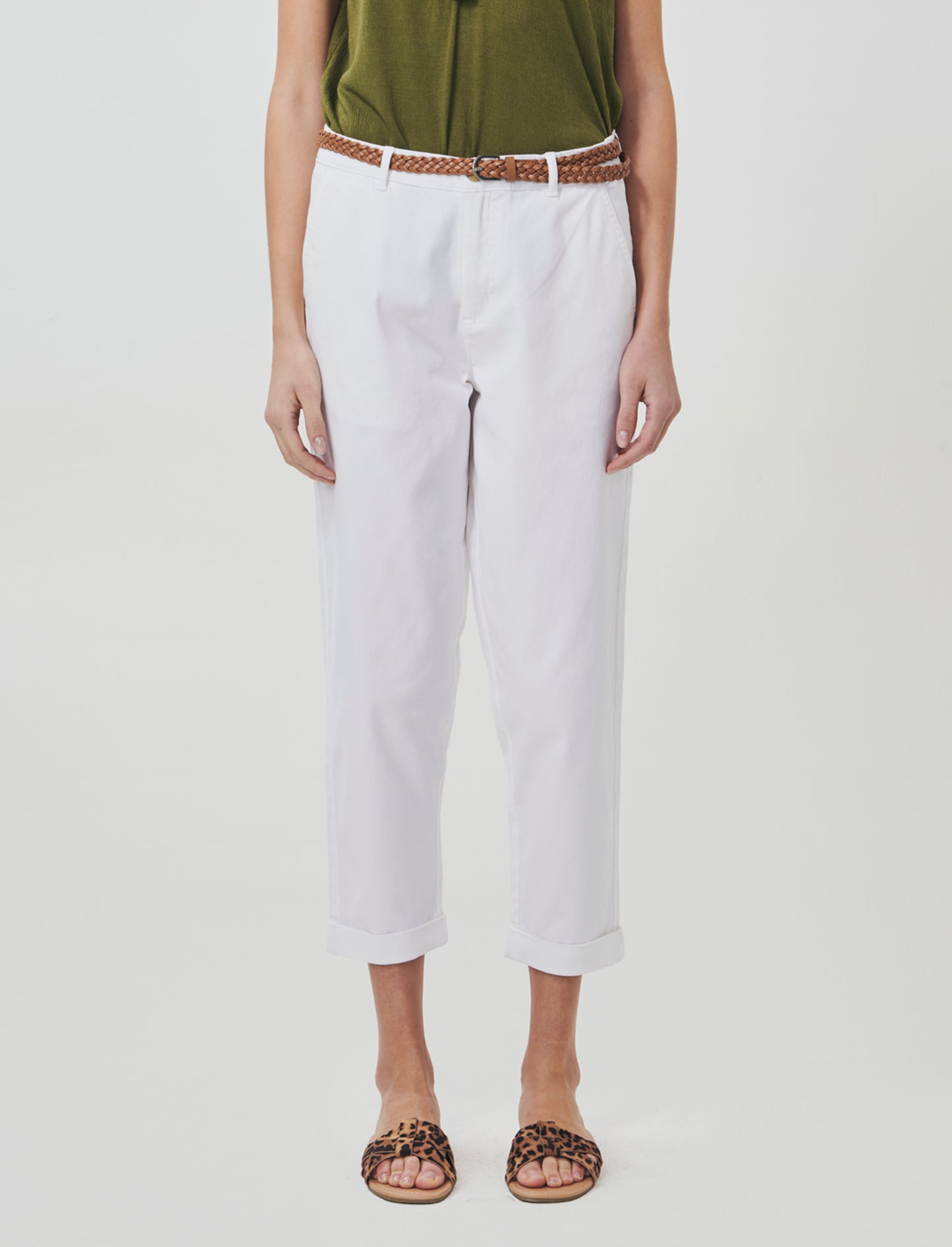Pantalone con cintura e risvolto elegante - Bianco