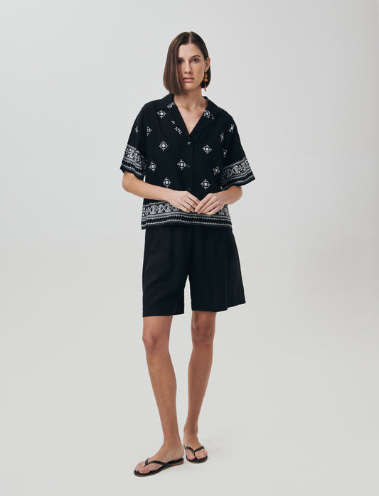Camicia Manica Corta Scollo a V - var 1