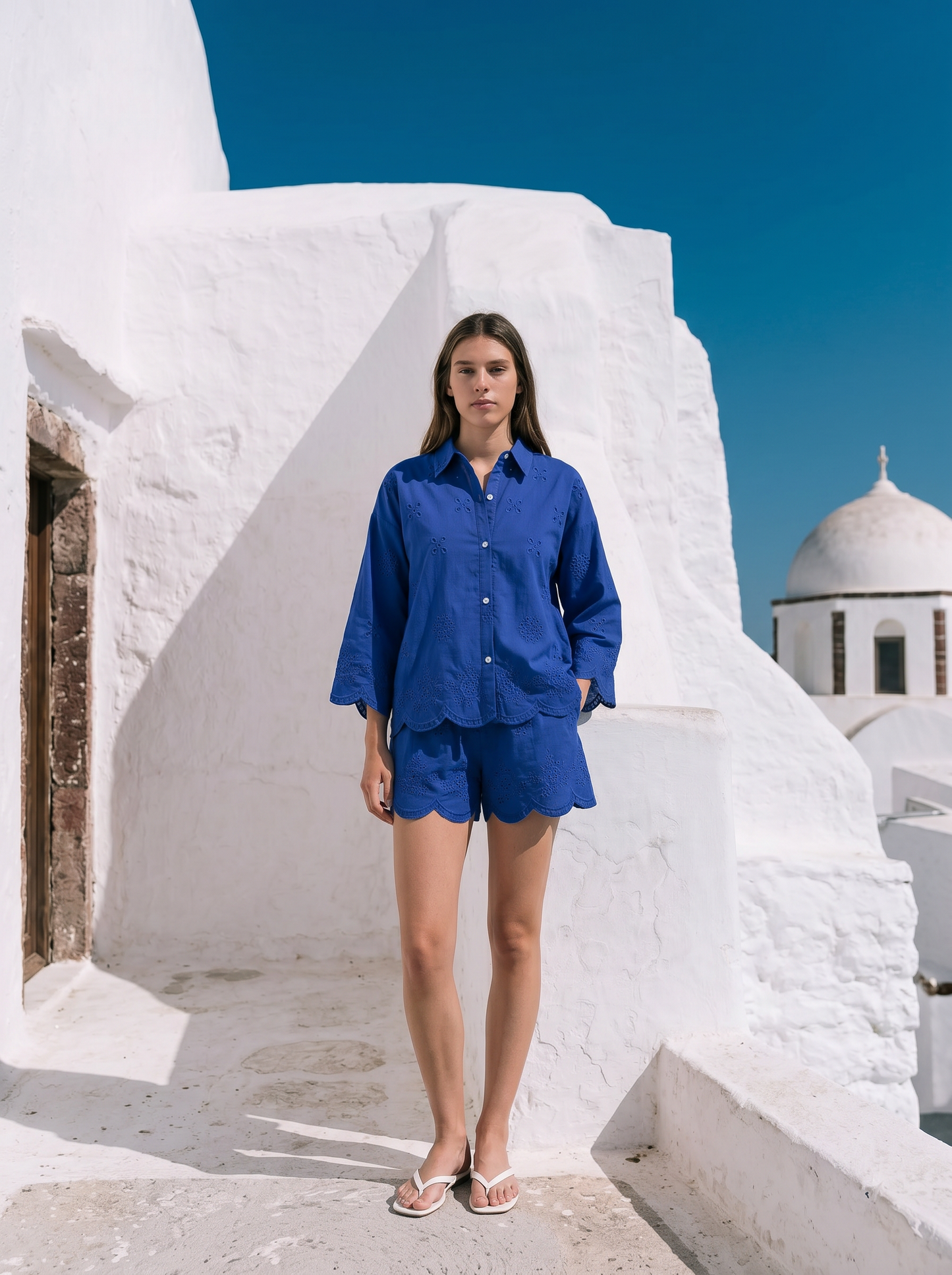 Camicia in pizzo con manica a campana - Royal