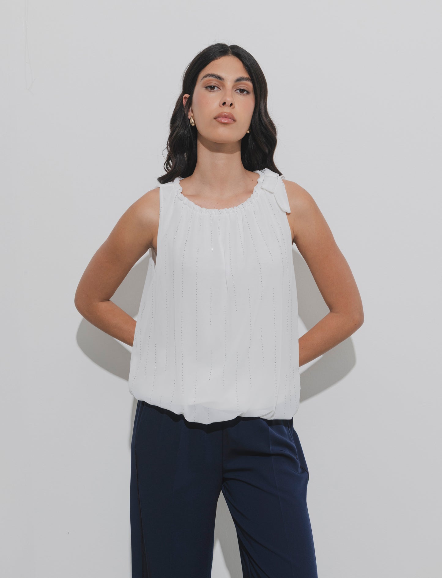 Top in fantasia con tessuto leggero - Bianco