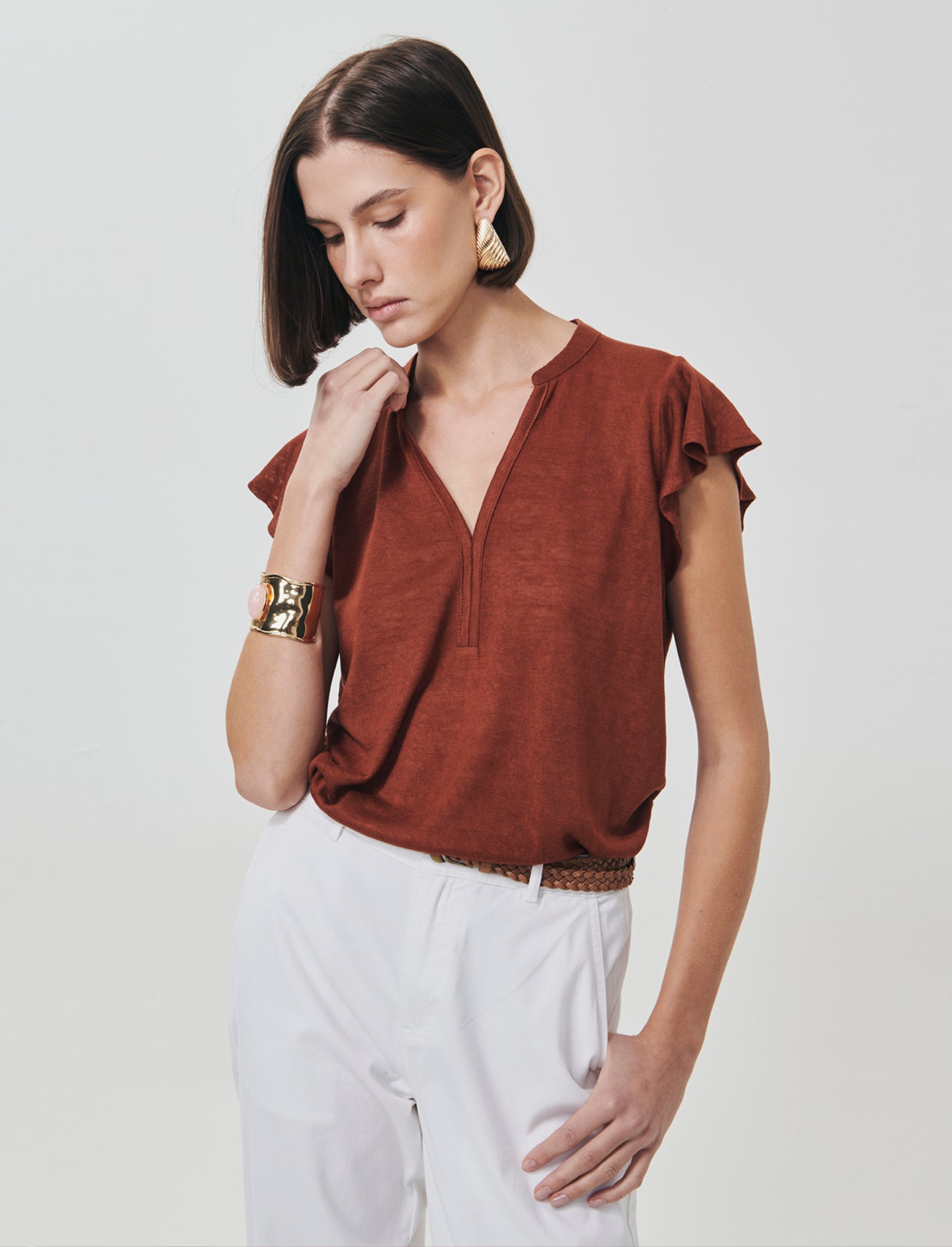 T-Shirt Scollo a V Manica Corto - Cognac