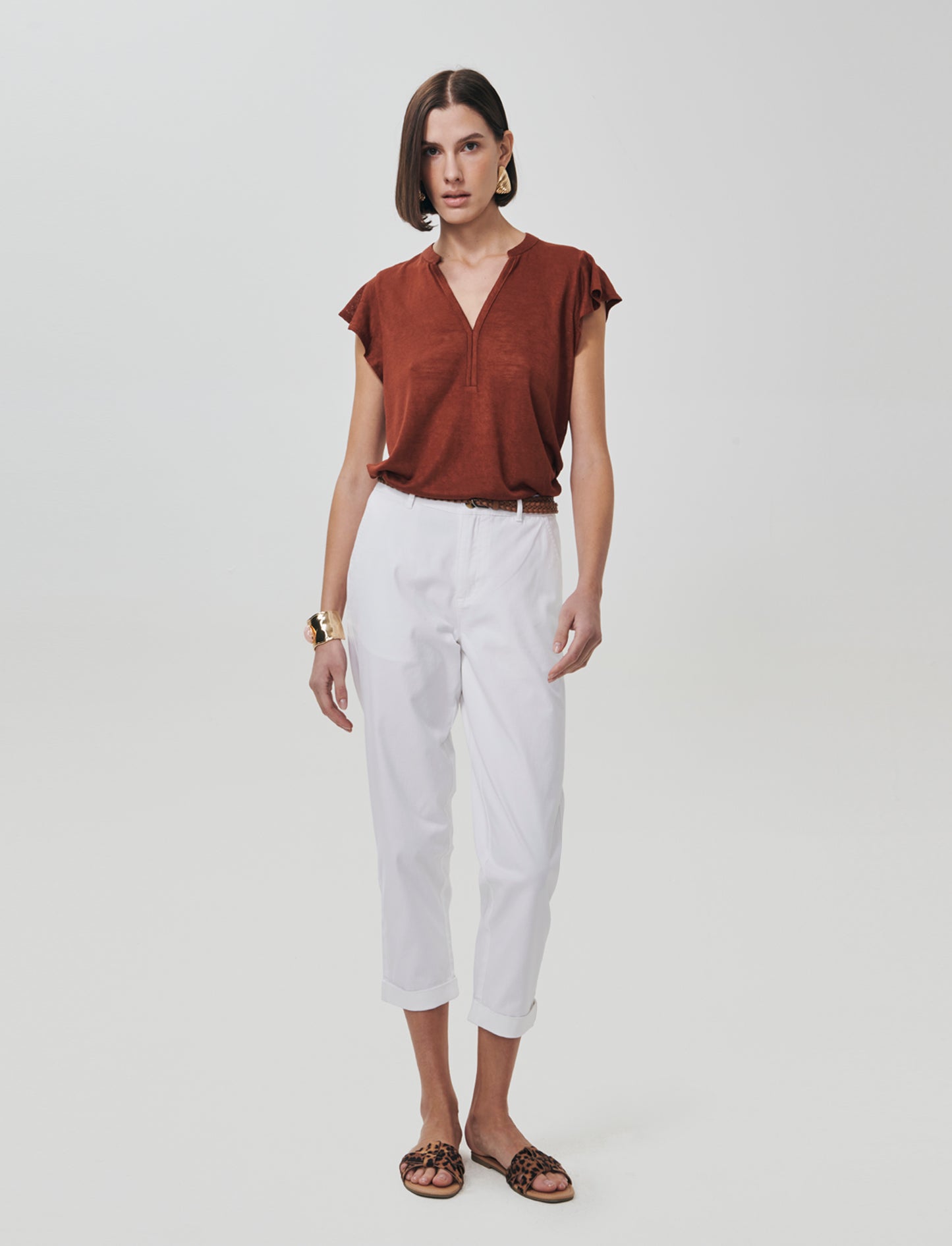 T-Shirt Scollo a V Manica Corto - Cognac