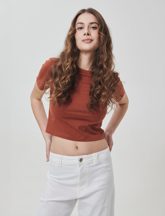 T-Shirt Basica Crop Manica Corta - Cognac