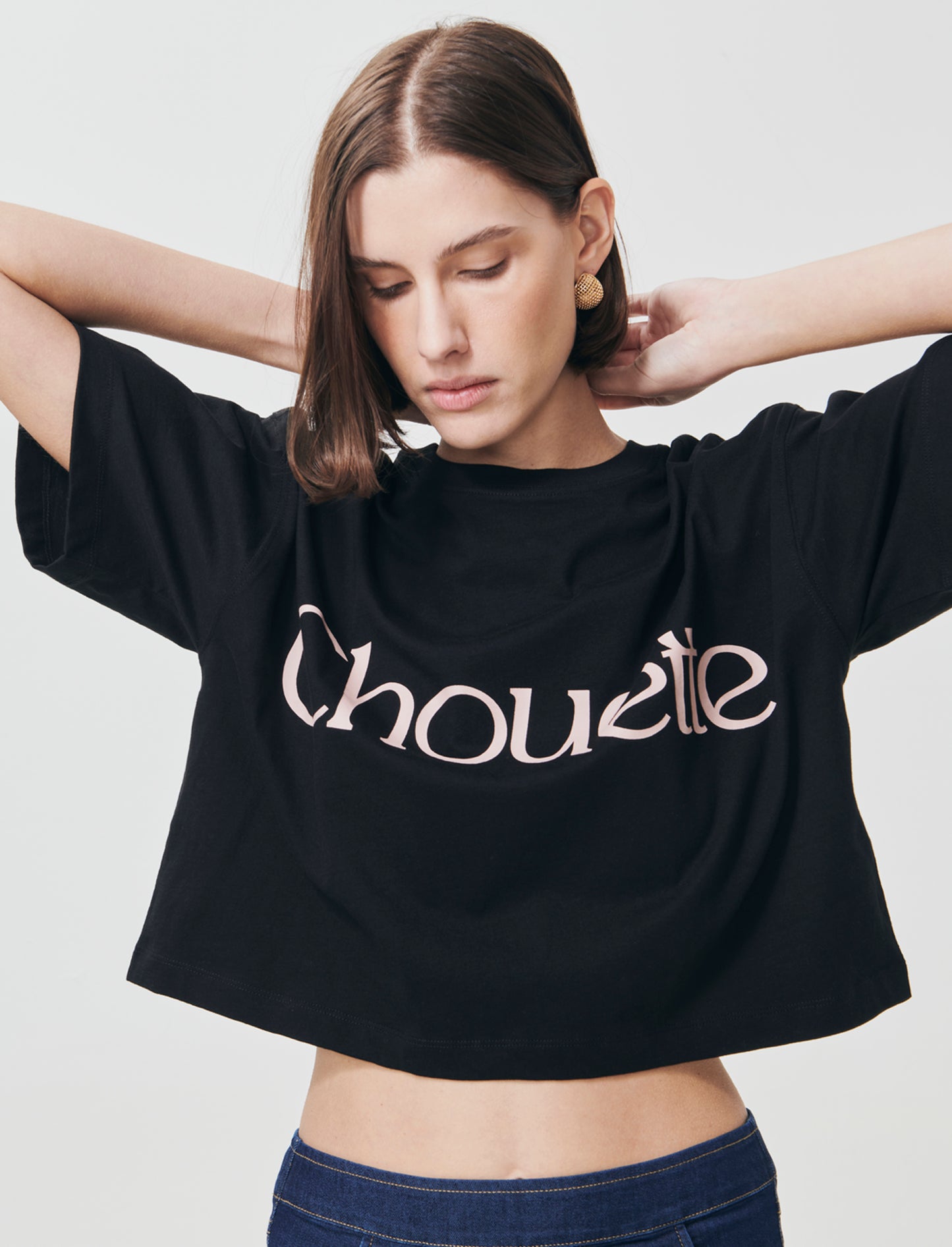 T-shirt Crop con Stampa e Manica Corta - Nero