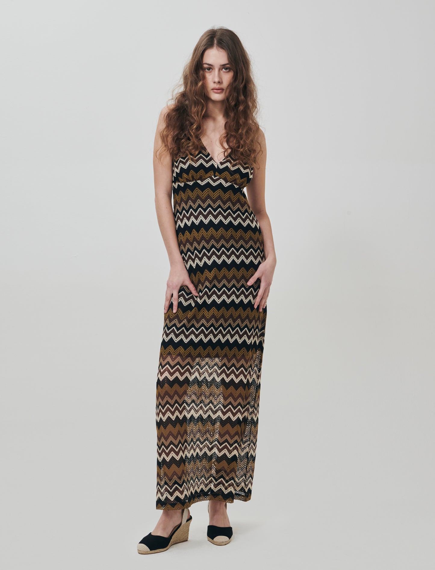 Vestito lungo senza maniche con scollo V - var 1