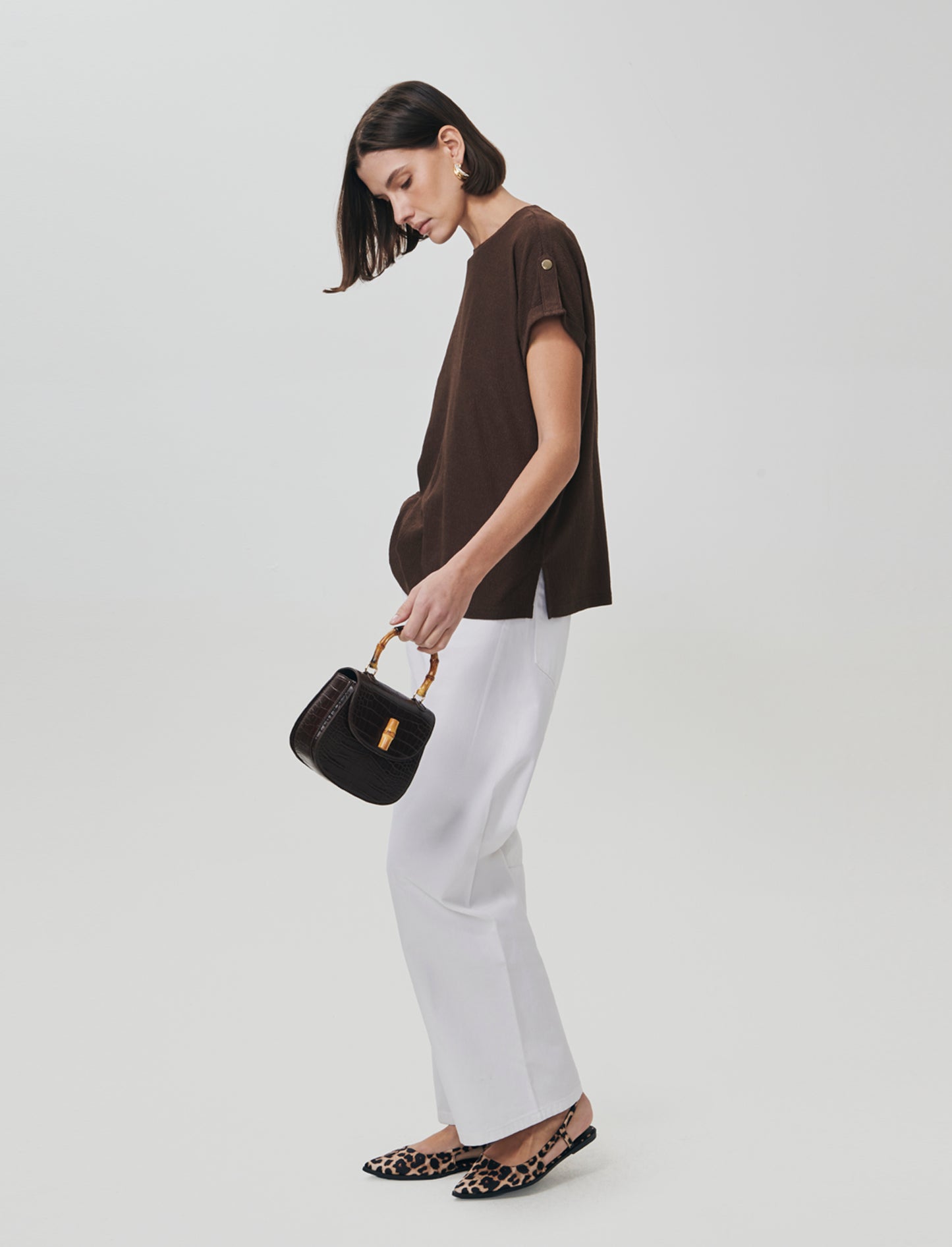 Basic Short Sleeve T-Shirt with Side Slits - Brown
