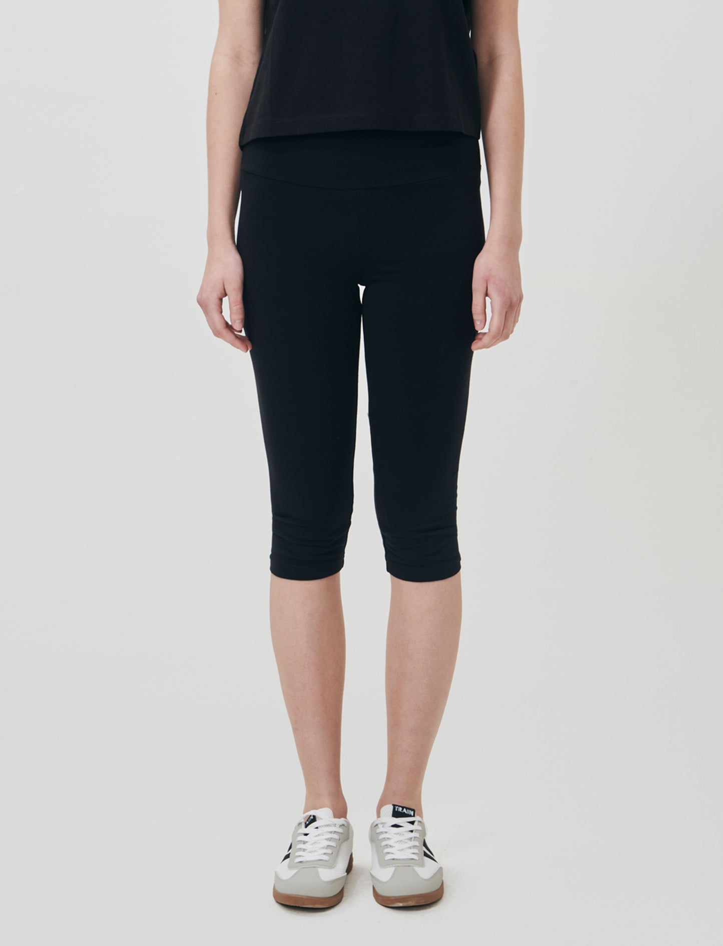 High Waist Capris Leggings - Black