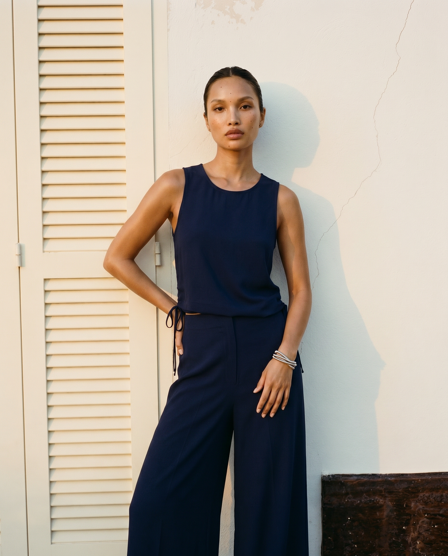 Blusa Smanicata con Sacchi e Laccetti - Blu