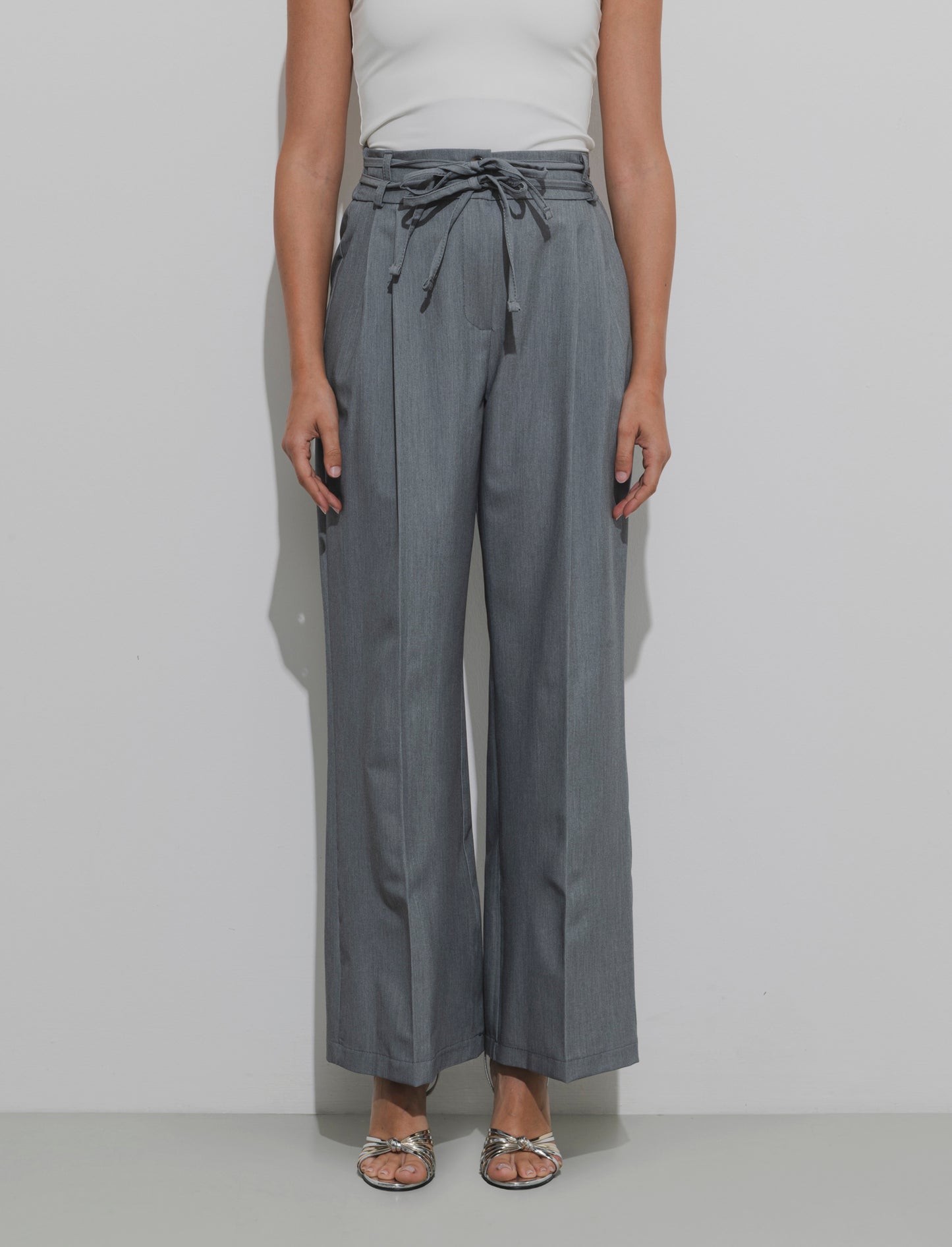 PANTALONE CON LACCI - Grigio