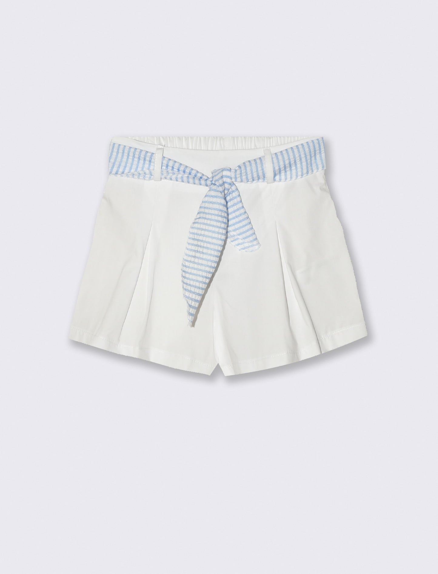 Short elastico da bambina con cintura in tessuto a contrasto. - Bianco