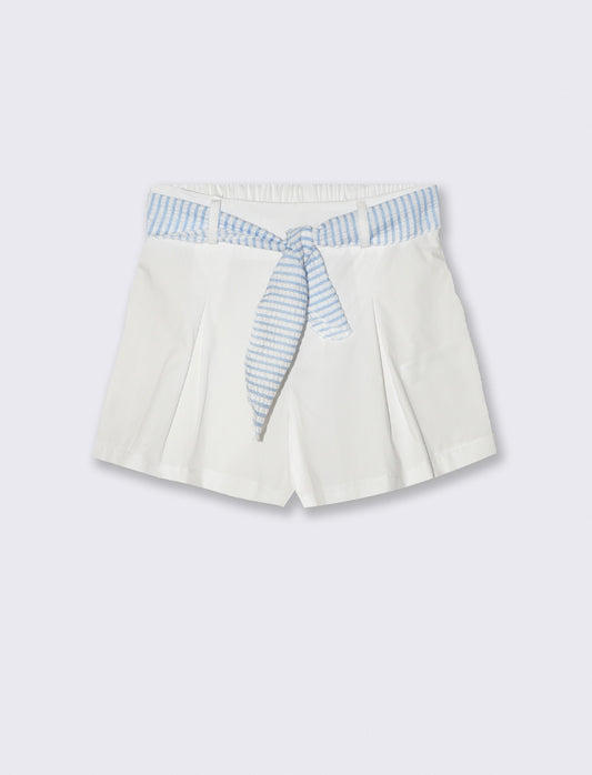 Short elastico da bambina con cintura in tessuto a contrasto. - Bianco