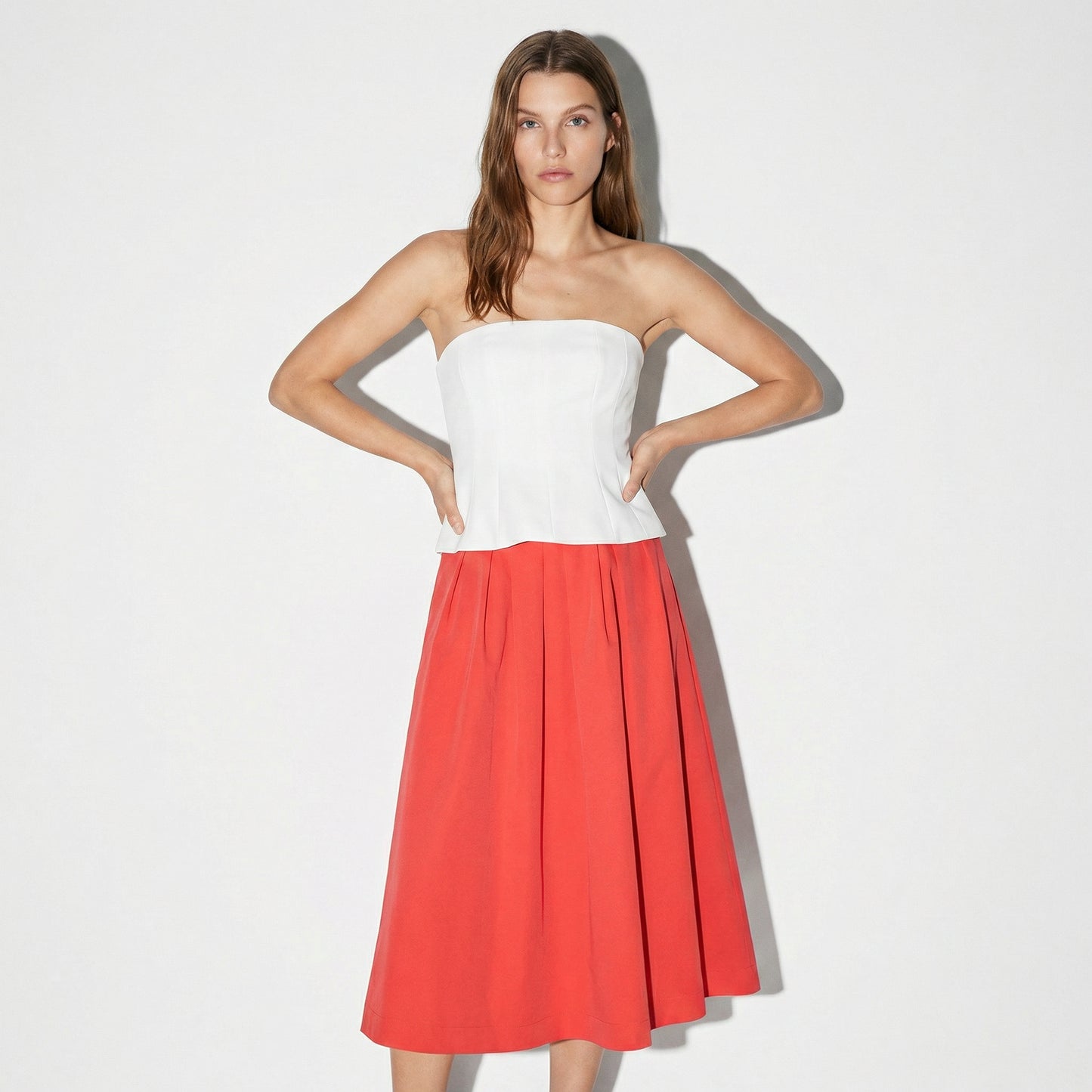 Top a fascia con zip invisibile retro - Bianco latte