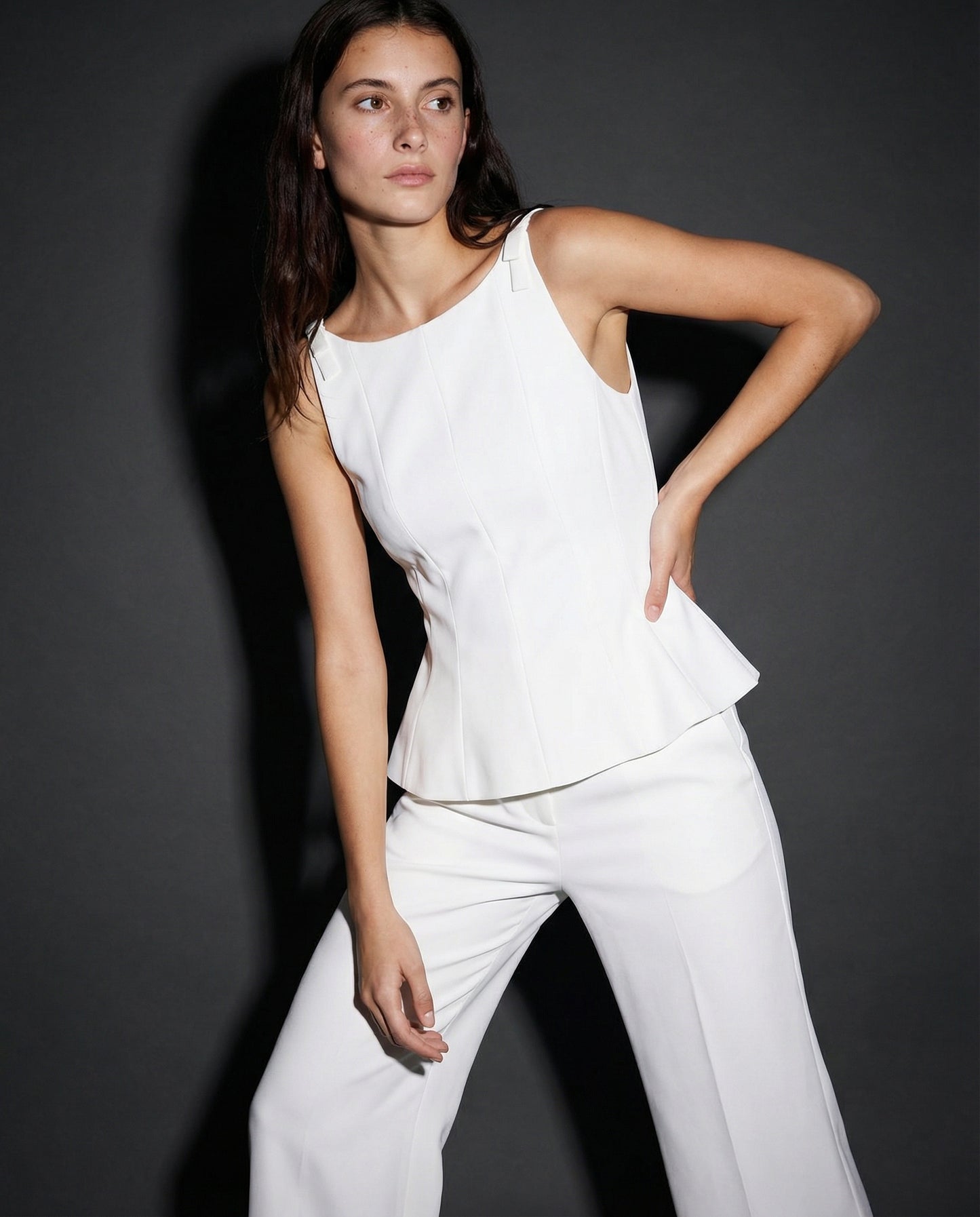 Top con fiocchi sulle spalle per donne - Bianco latte