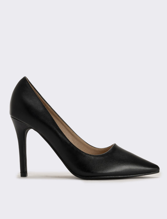 Décolletè: tre varianti chic - Nero