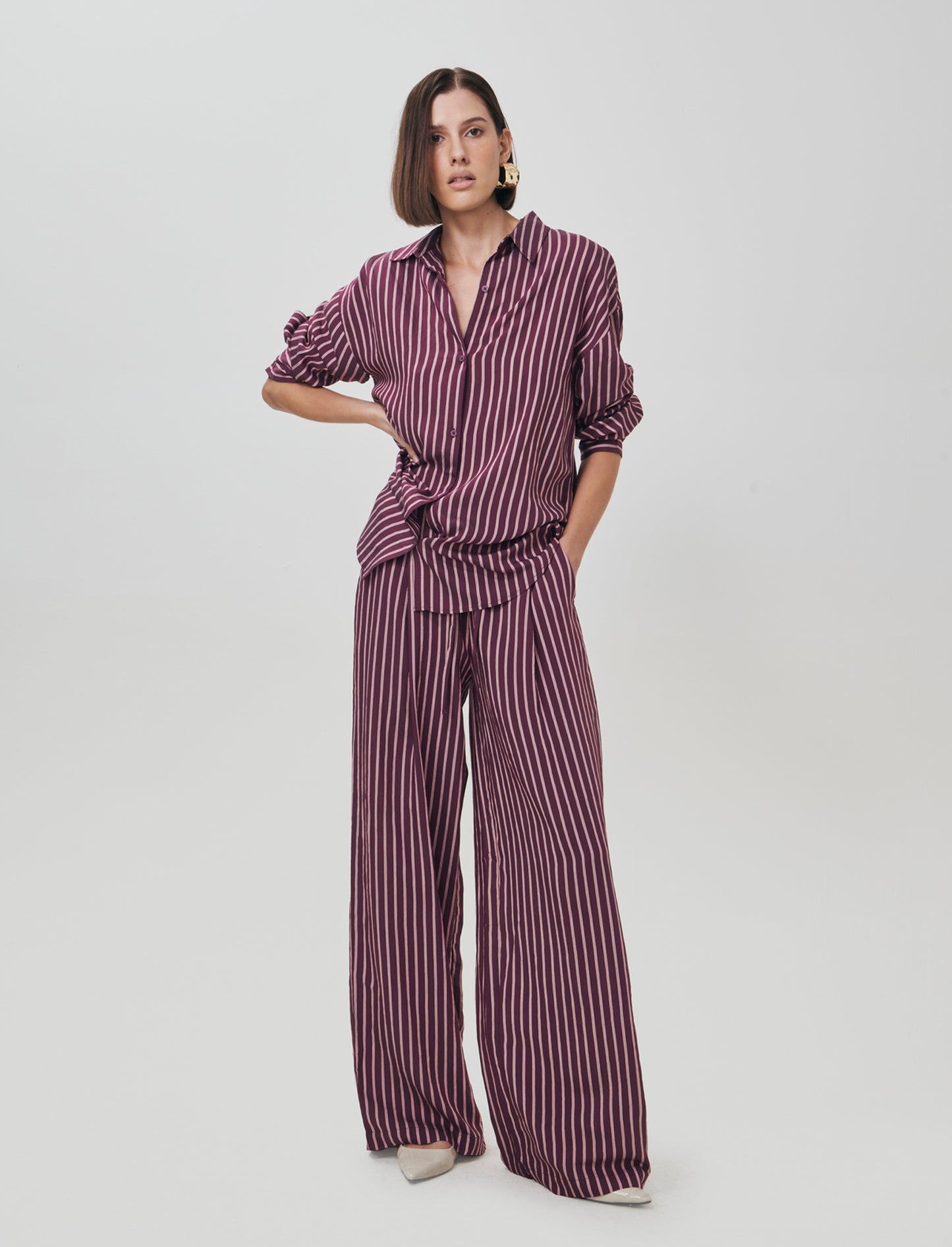 Vertical Striped Elastic Pants - 