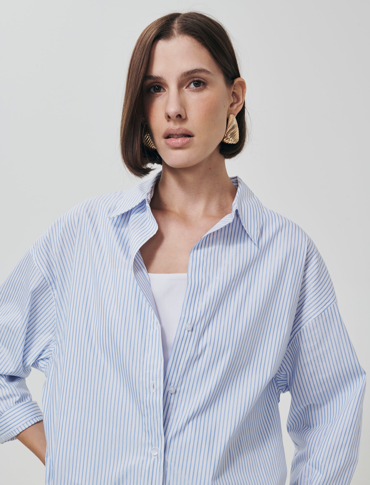 Oversized Shirt in Lightweight Fabric - 