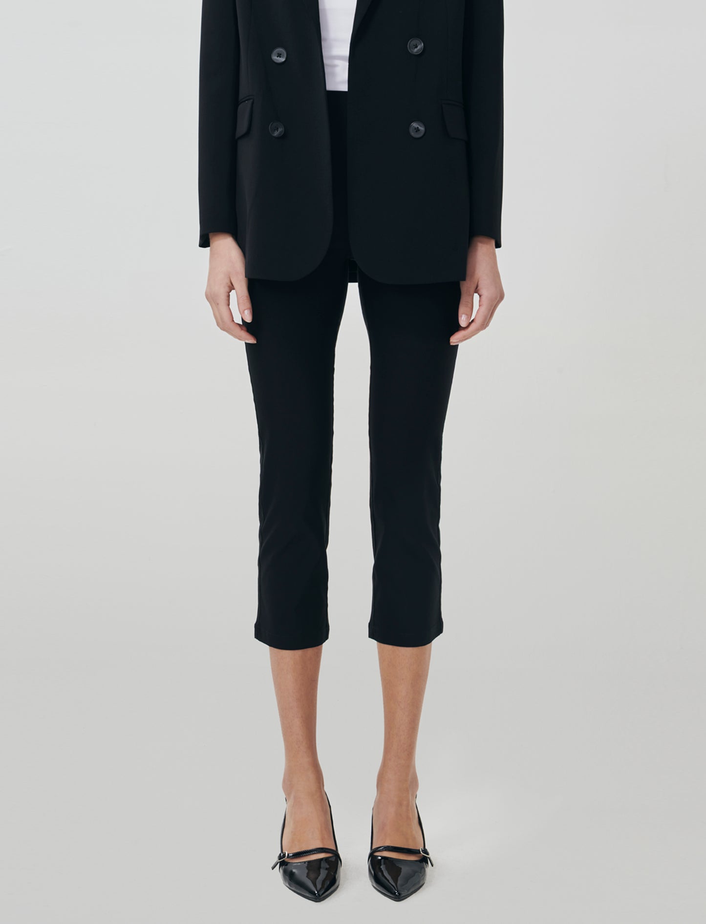 Pantalone Capri con Vita Alta - Nero